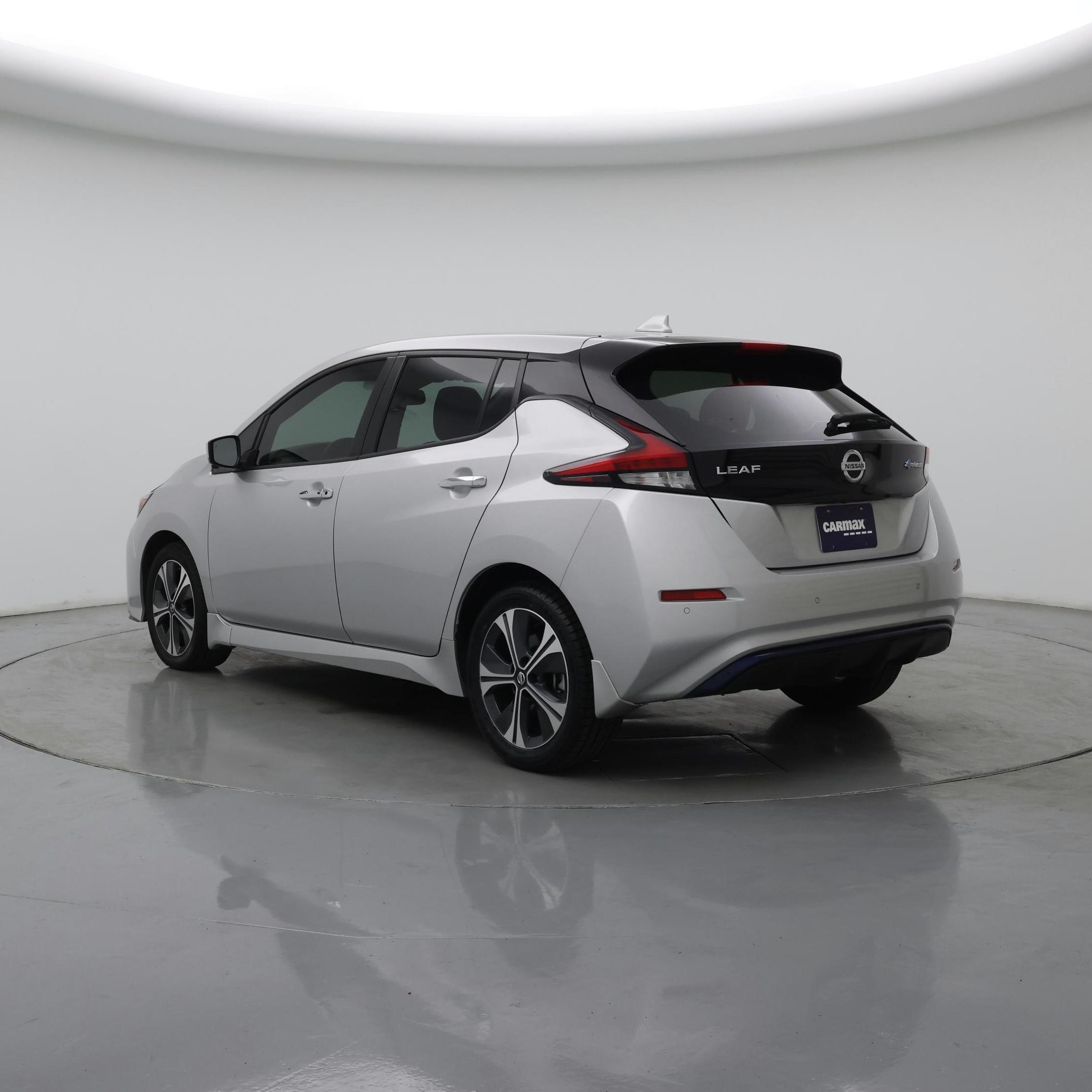 Thumbnail: 2022 Nissan Leaf - 2