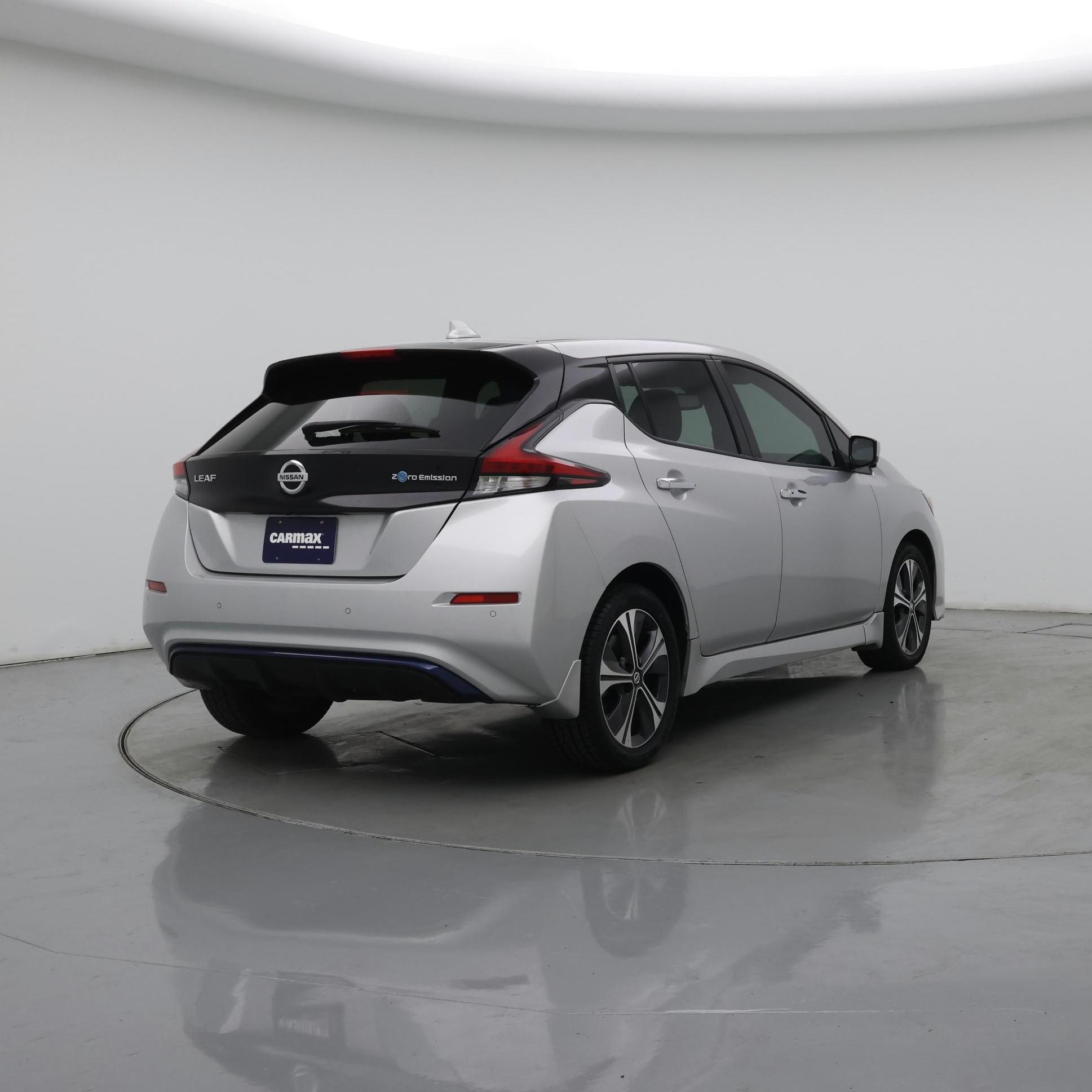 Thumbnail: 2022 Nissan Leaf - 8