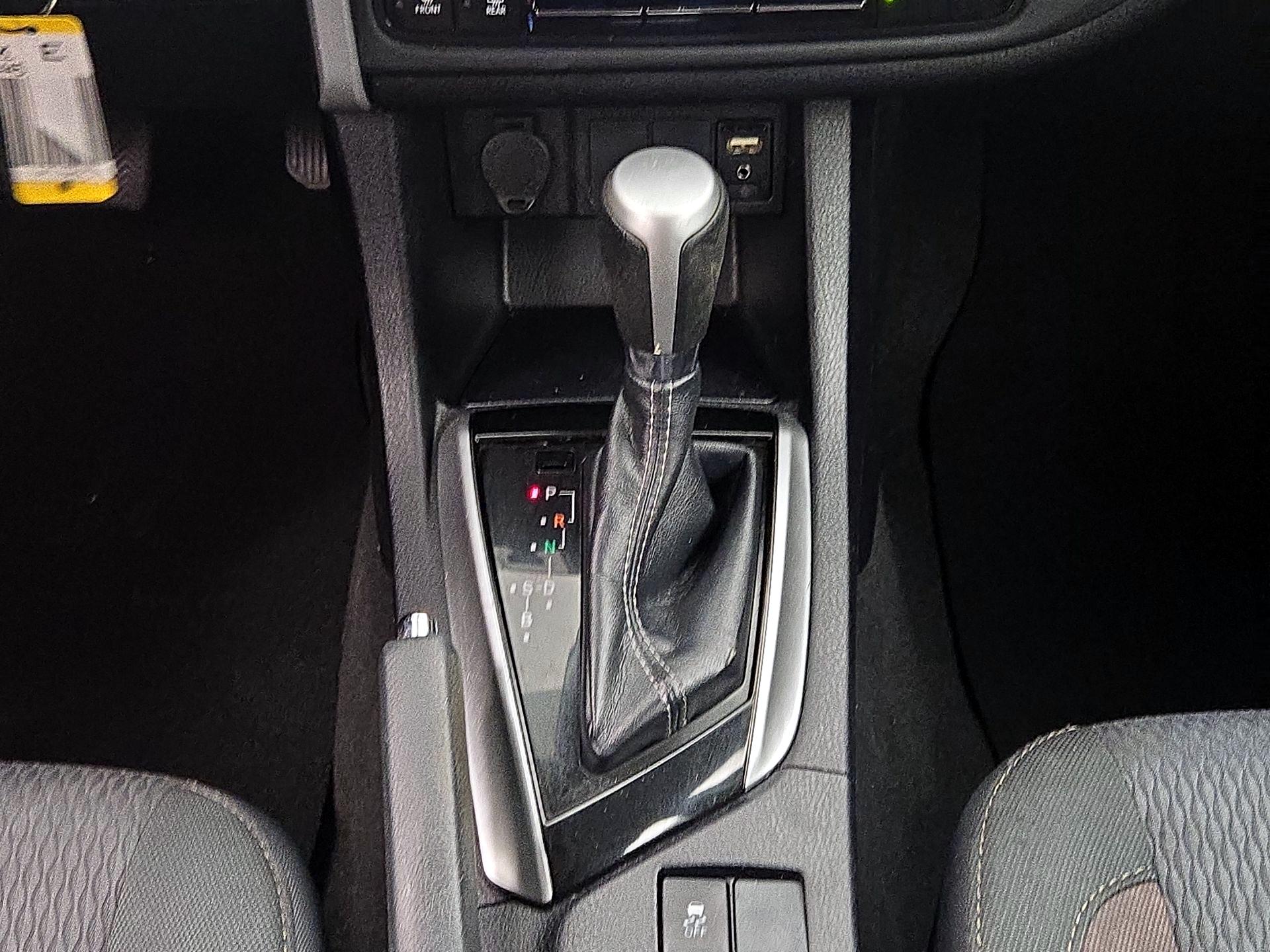 Thumbnail: 2019 Toyota Corolla - 17