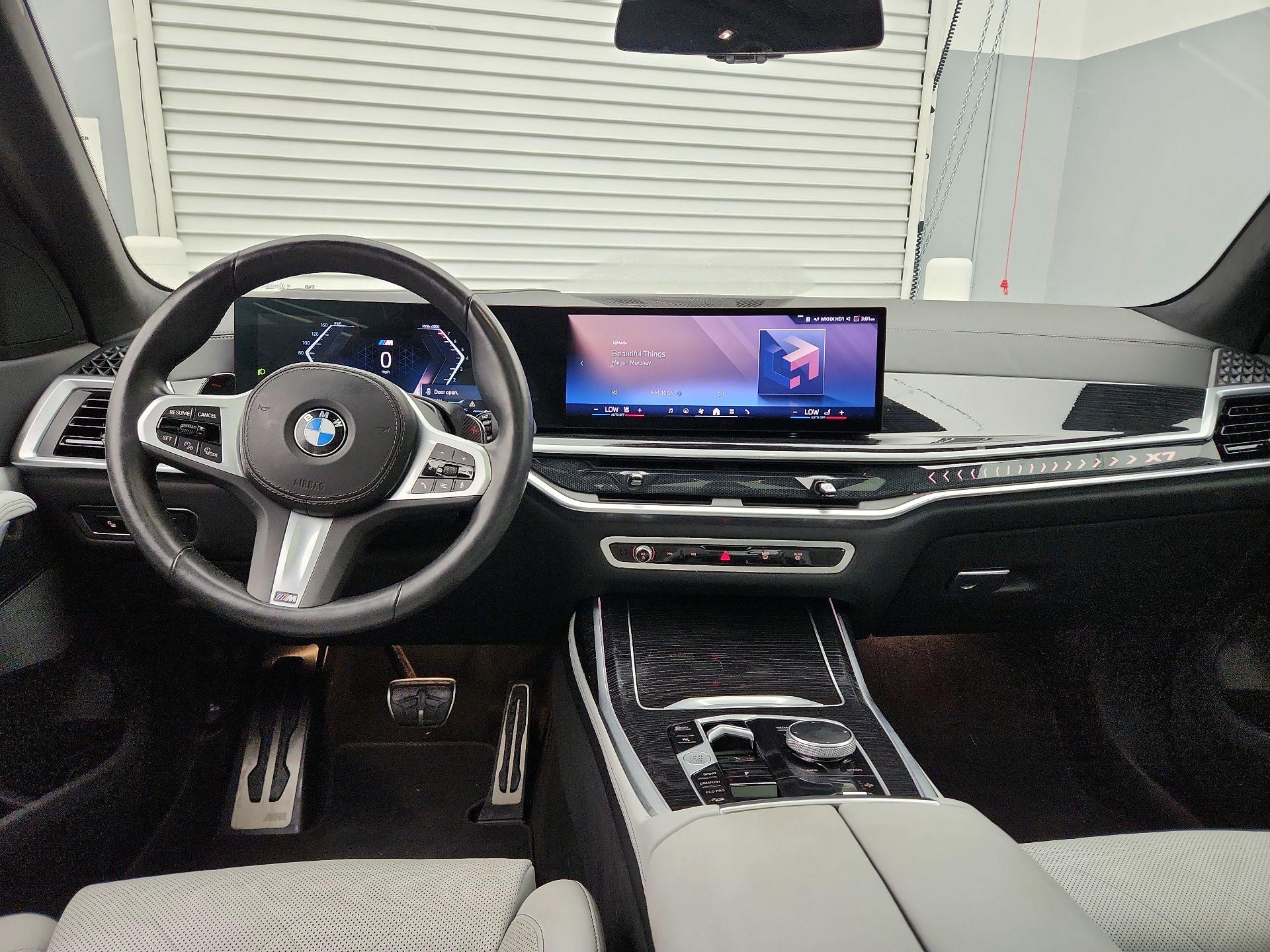 Thumbnail: 2024 BMW X7 - 9