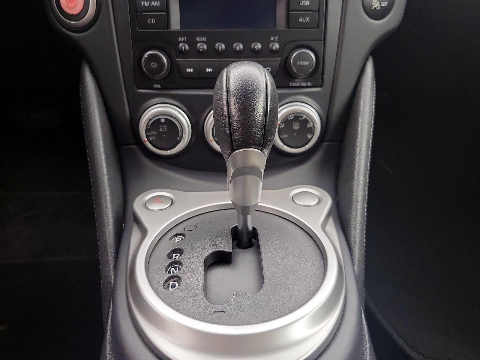 2020 Nissan 370Z Coupe Base - Photo 17