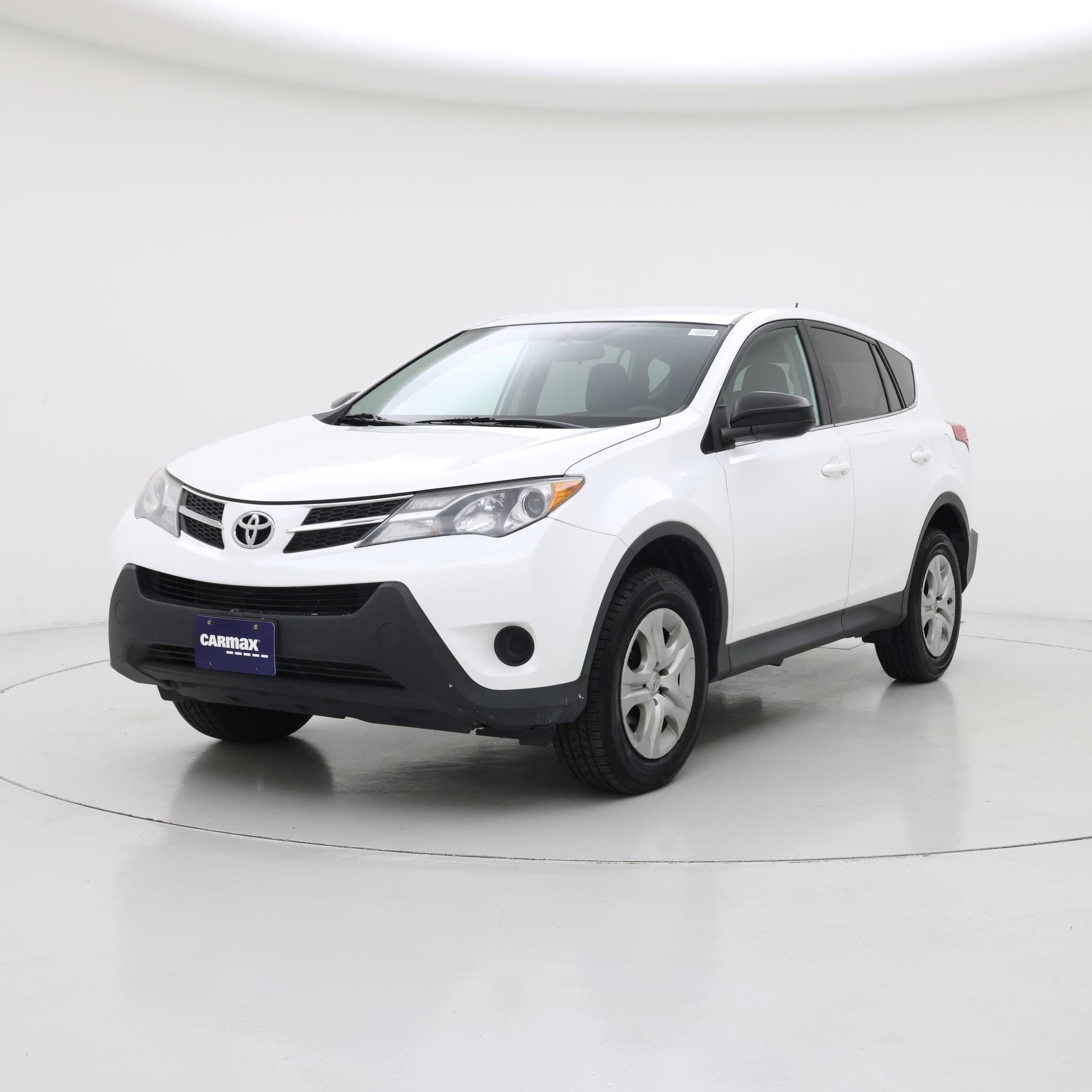 Thumbnail: 2015 Toyota RAV4 - 4