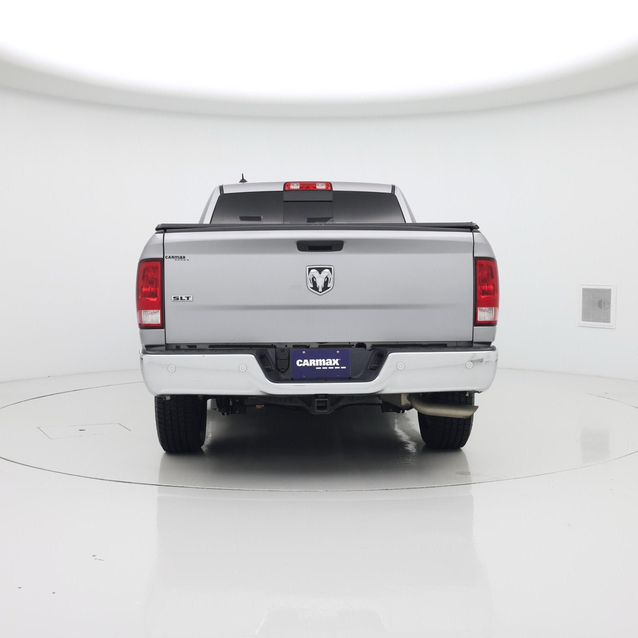 Thumbnail: 2020 RAM 1500 Classic - 6