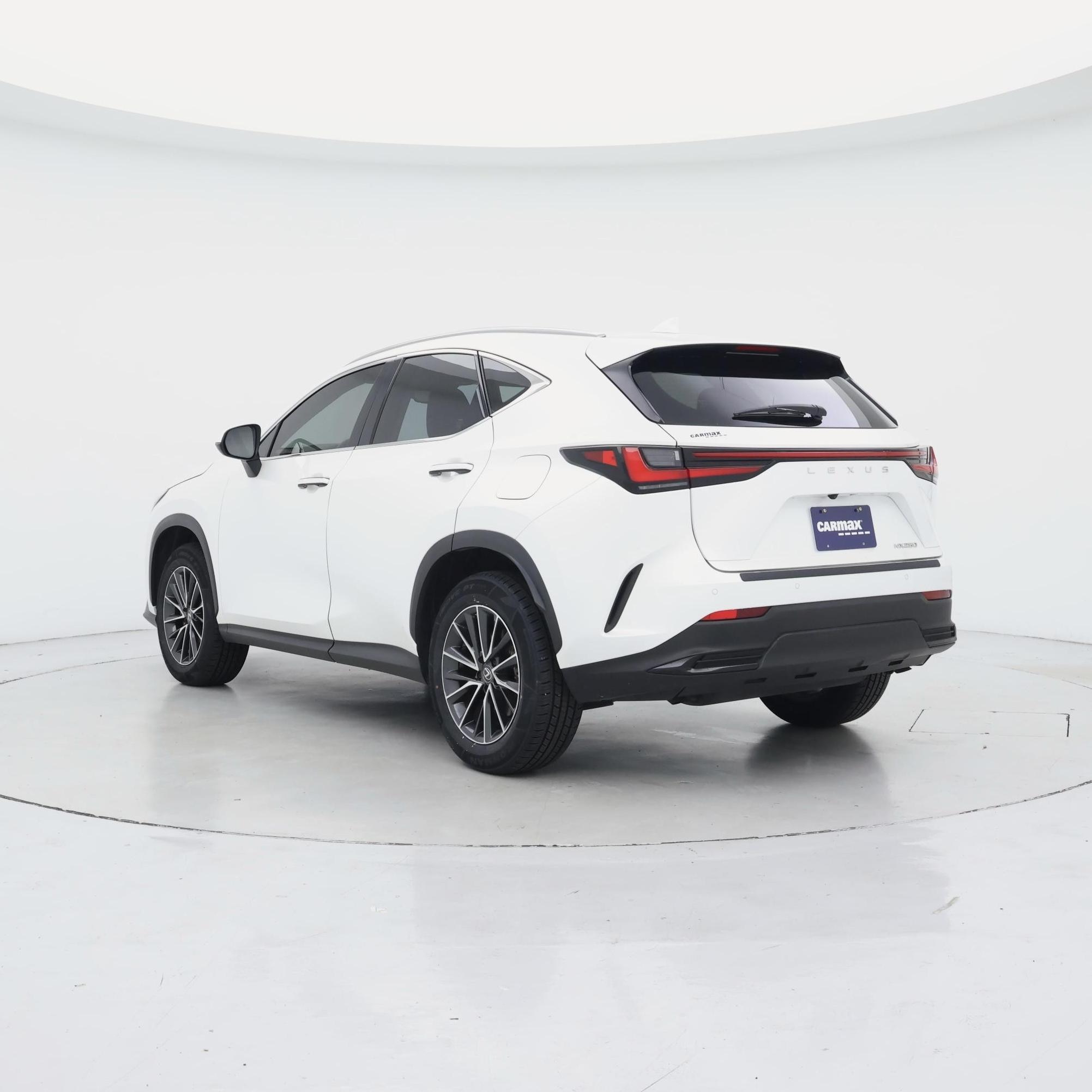 Thumbnail: 2024 Lexus NX - 2