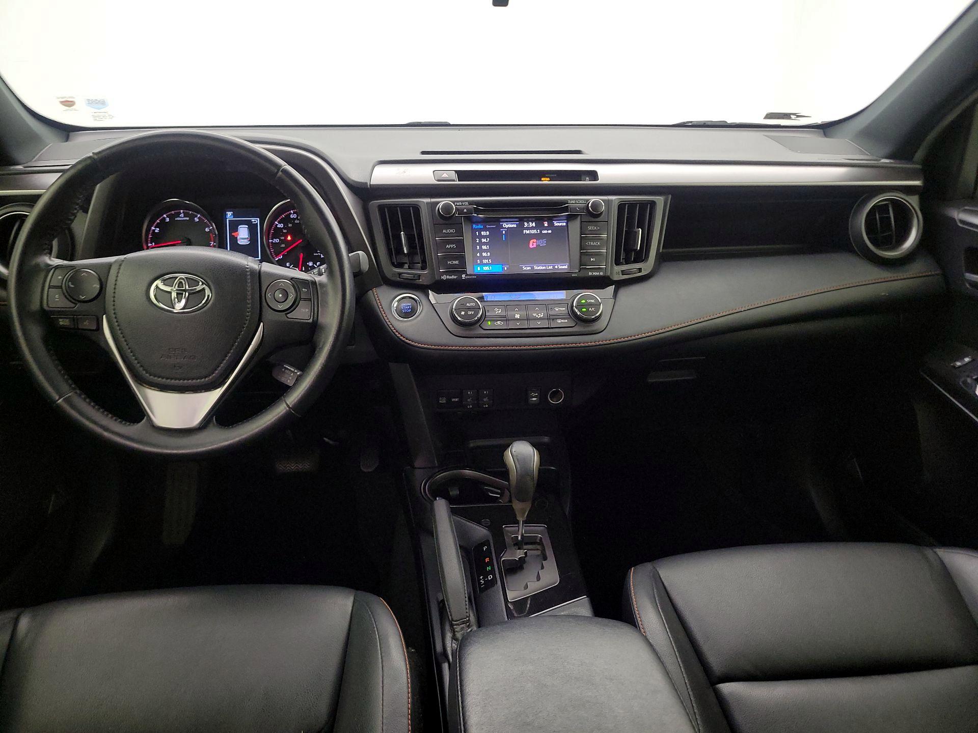 Thumbnail: 2016 Toyota RAV4 - 9