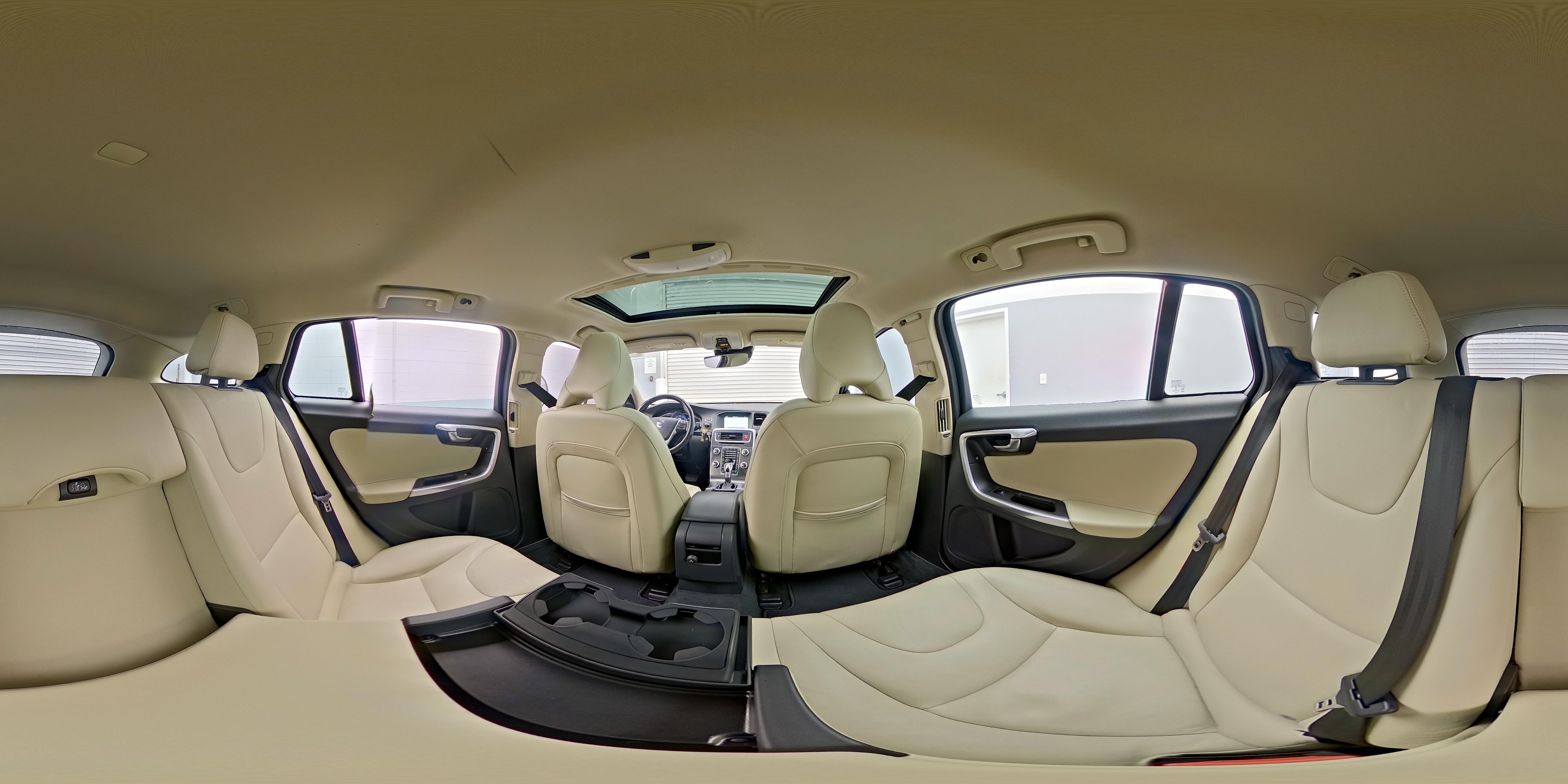 2016 Volvo V60 Premier - Photo 27
