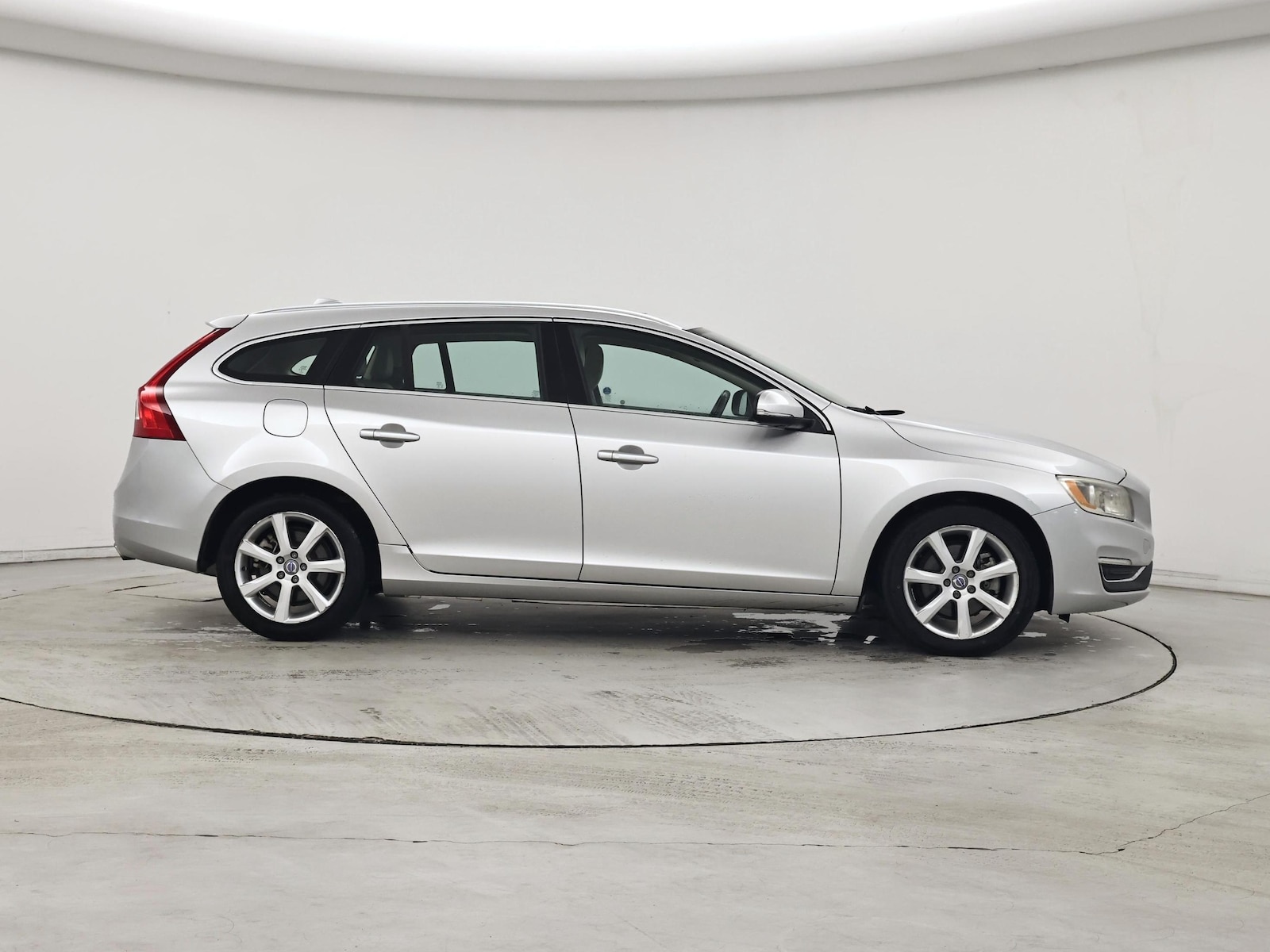 2016 Volvo V60 Premier - Photo 8