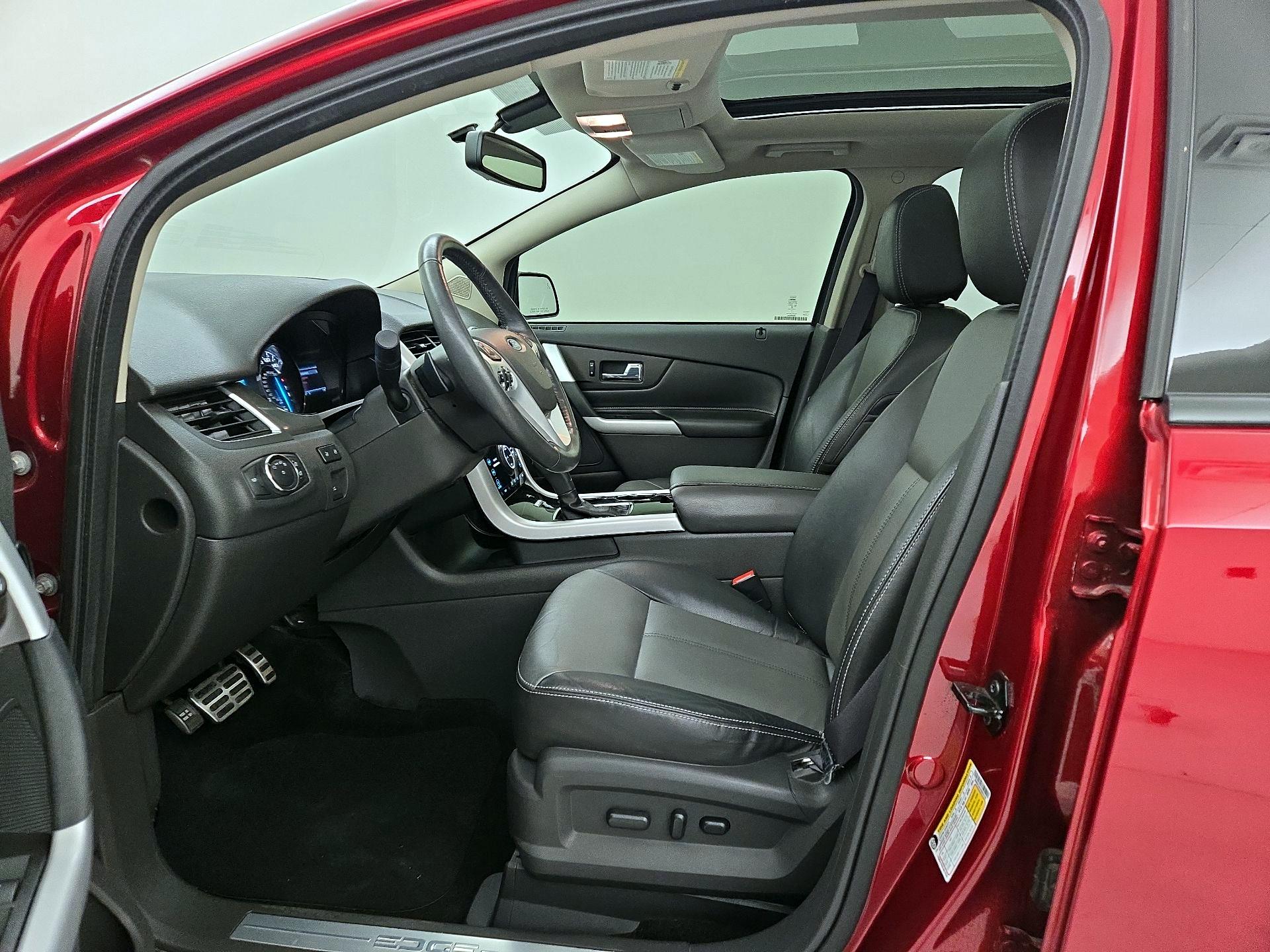 Thumbnail: 2014 Ford Edge - 11
