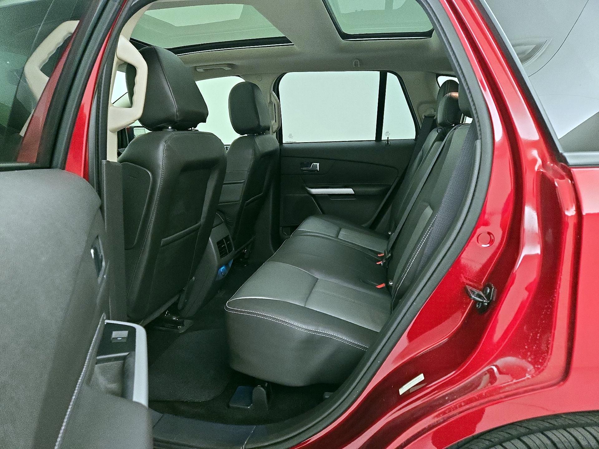 Thumbnail: 2014 Ford Edge - 20