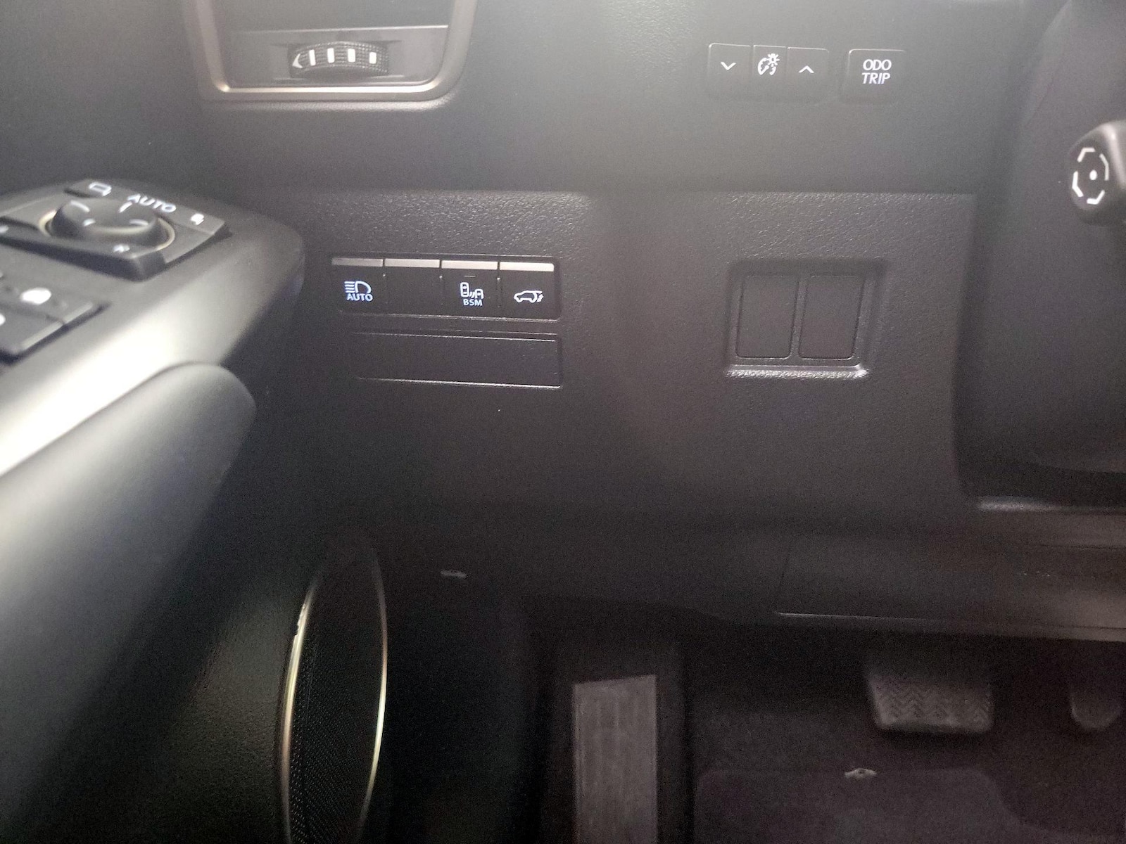 2021 Lexus NX 300 - Photo 14
