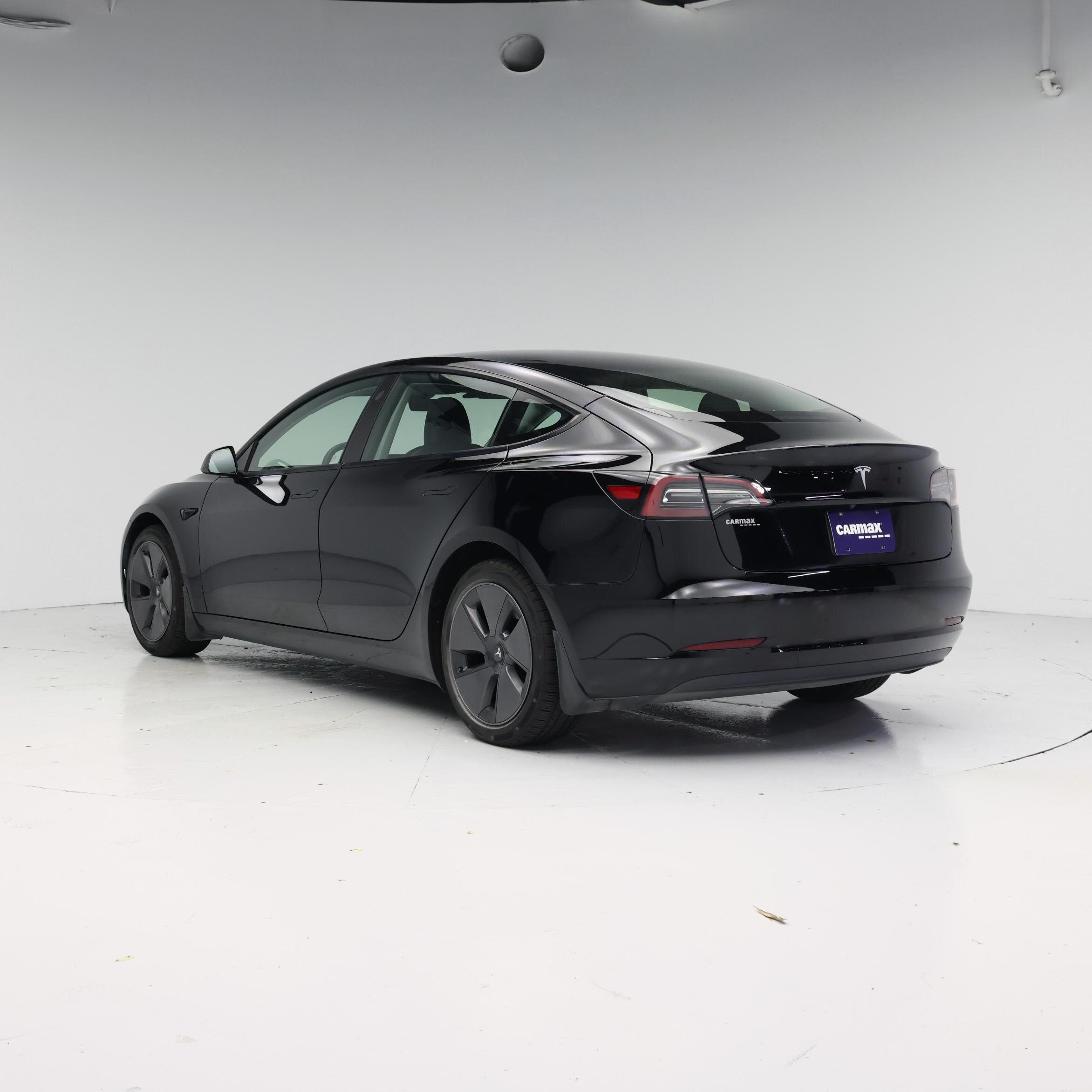 Thumbnail: 2023 Tesla Model 3 - 2