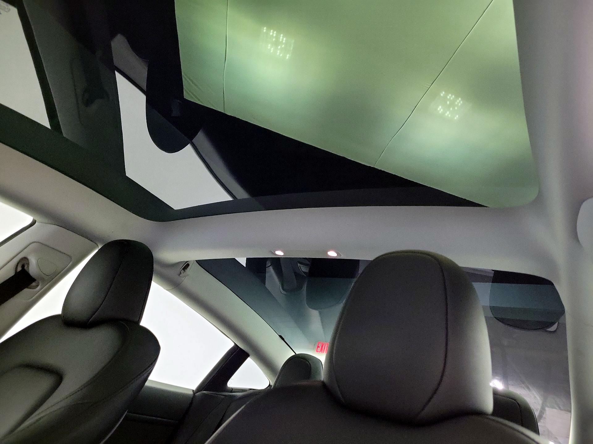 Thumbnail: 2023 Tesla Model 3 - 19