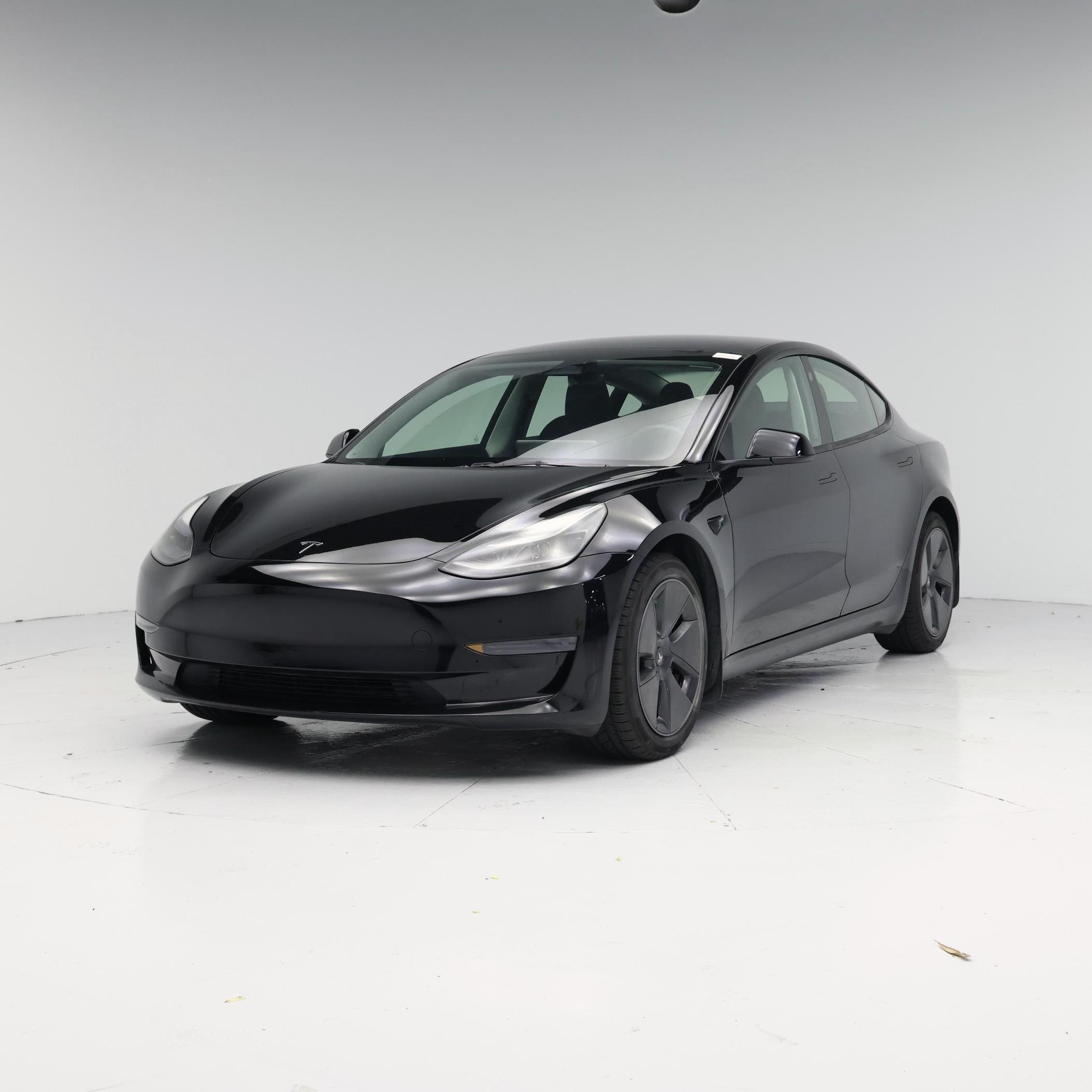 Thumbnail: 2023 Tesla Model 3 - 4