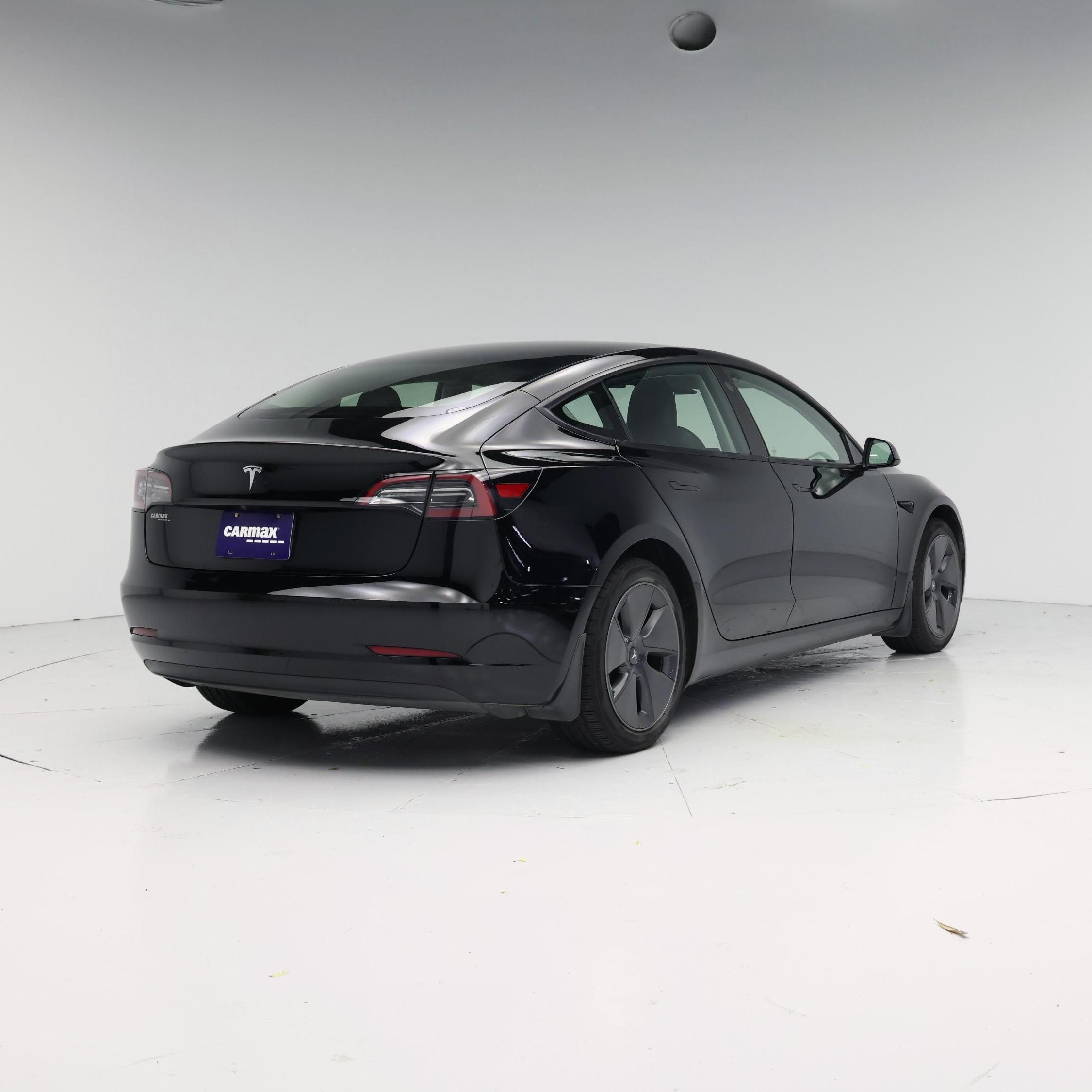 Thumbnail: 2023 Tesla Model 3 - 8