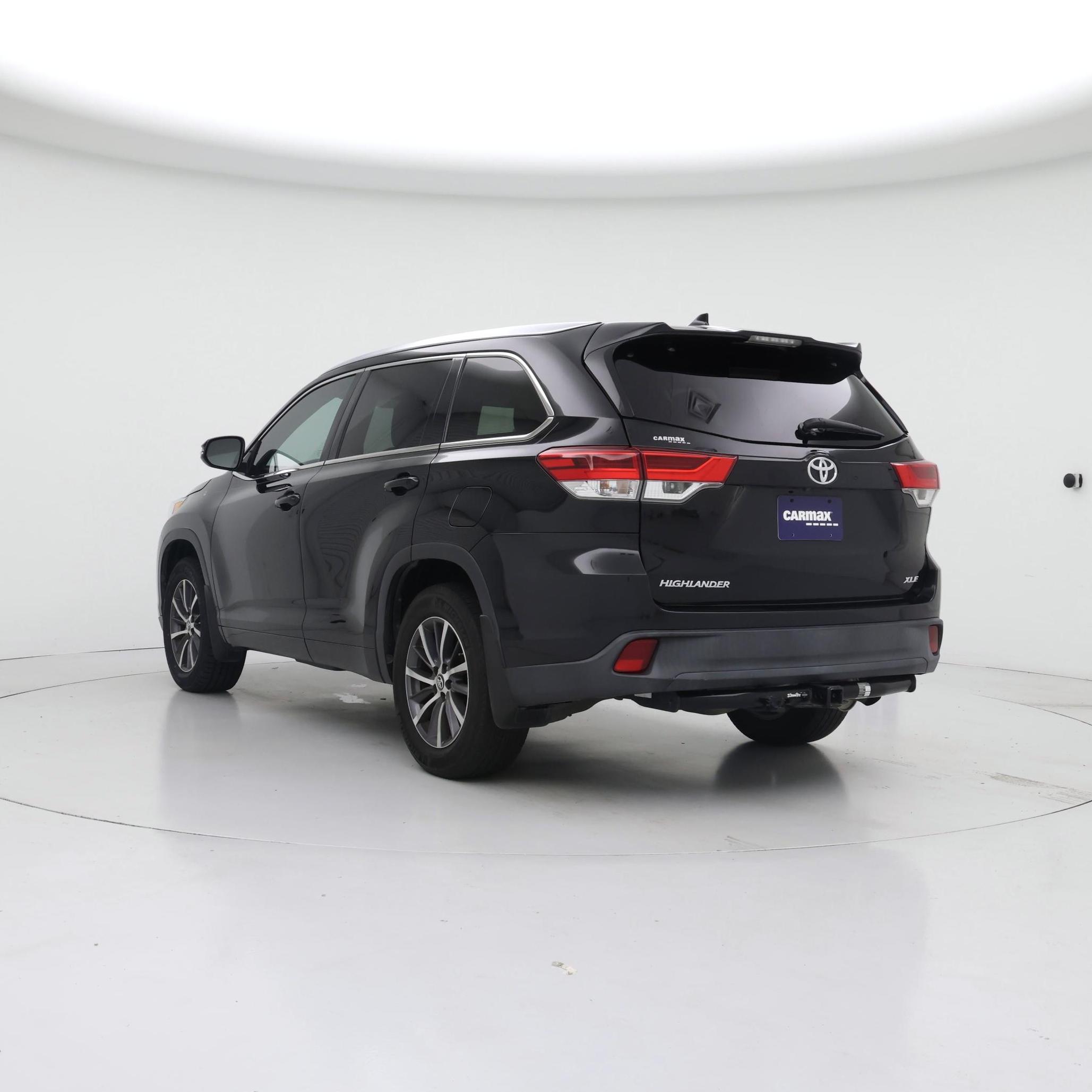 Thumbnail: 2018 Toyota Highlander - 2
