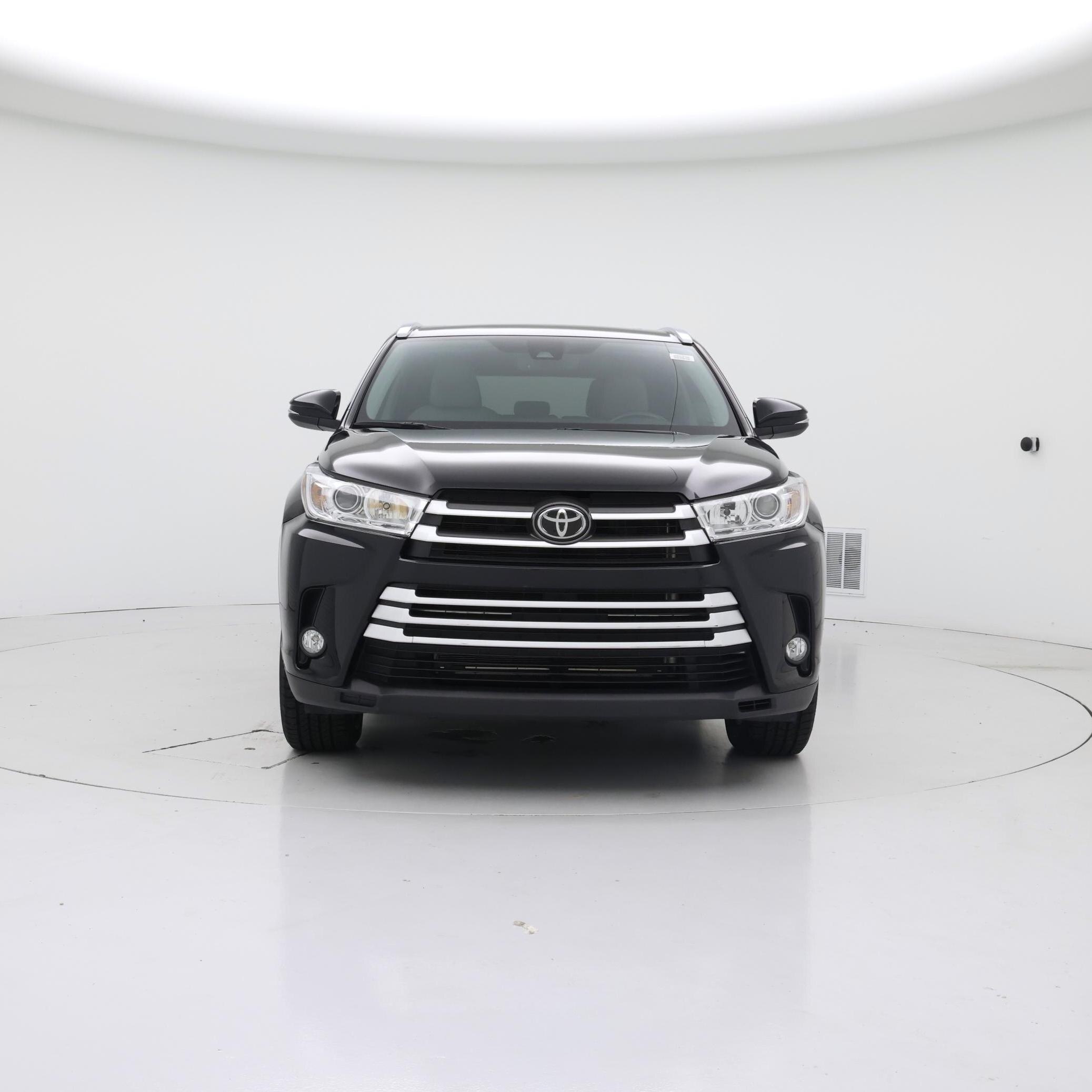 Thumbnail: 2018 Toyota Highlander - 5