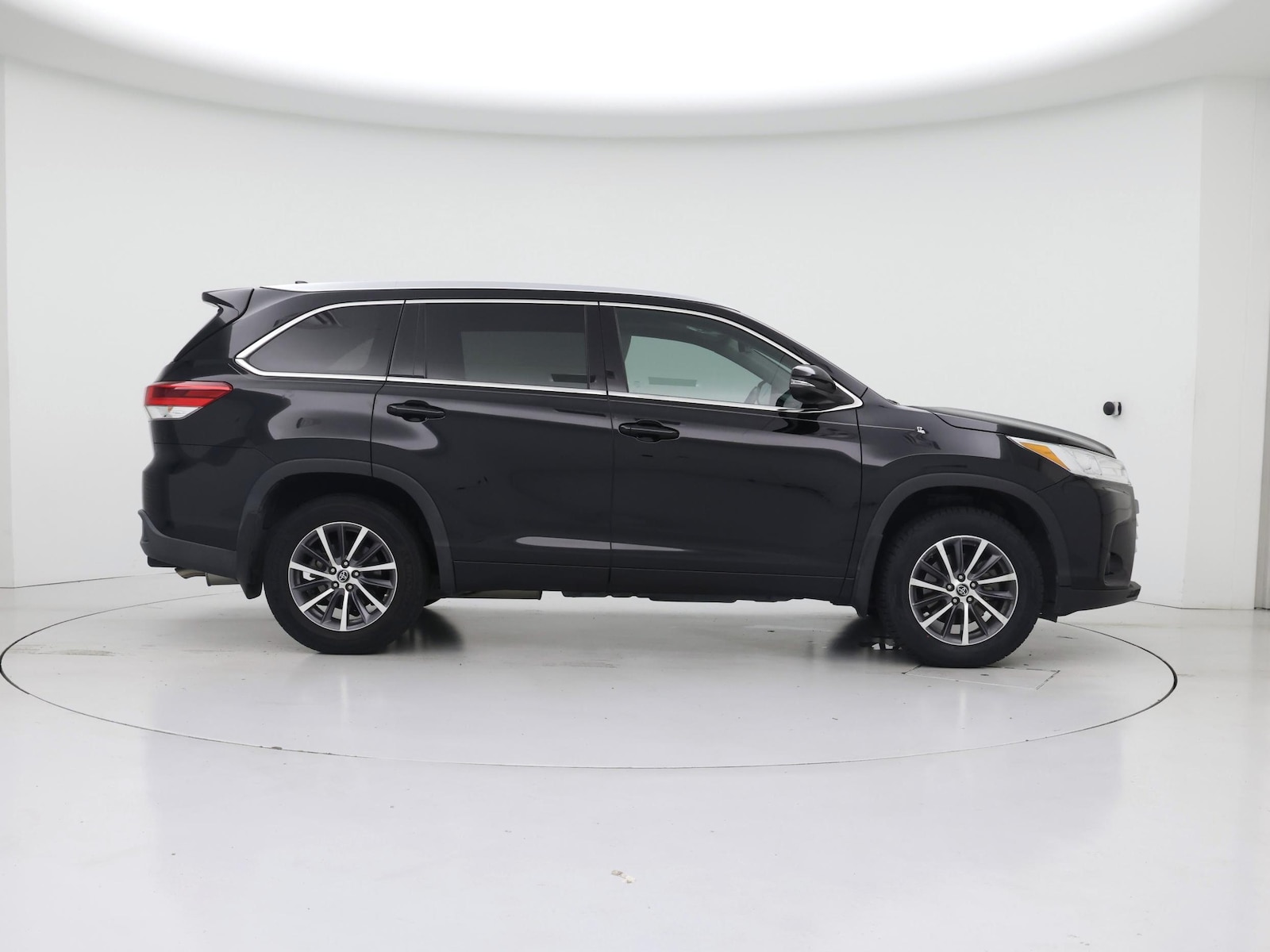 2018 Toyota Highlander XLE - Photo 8