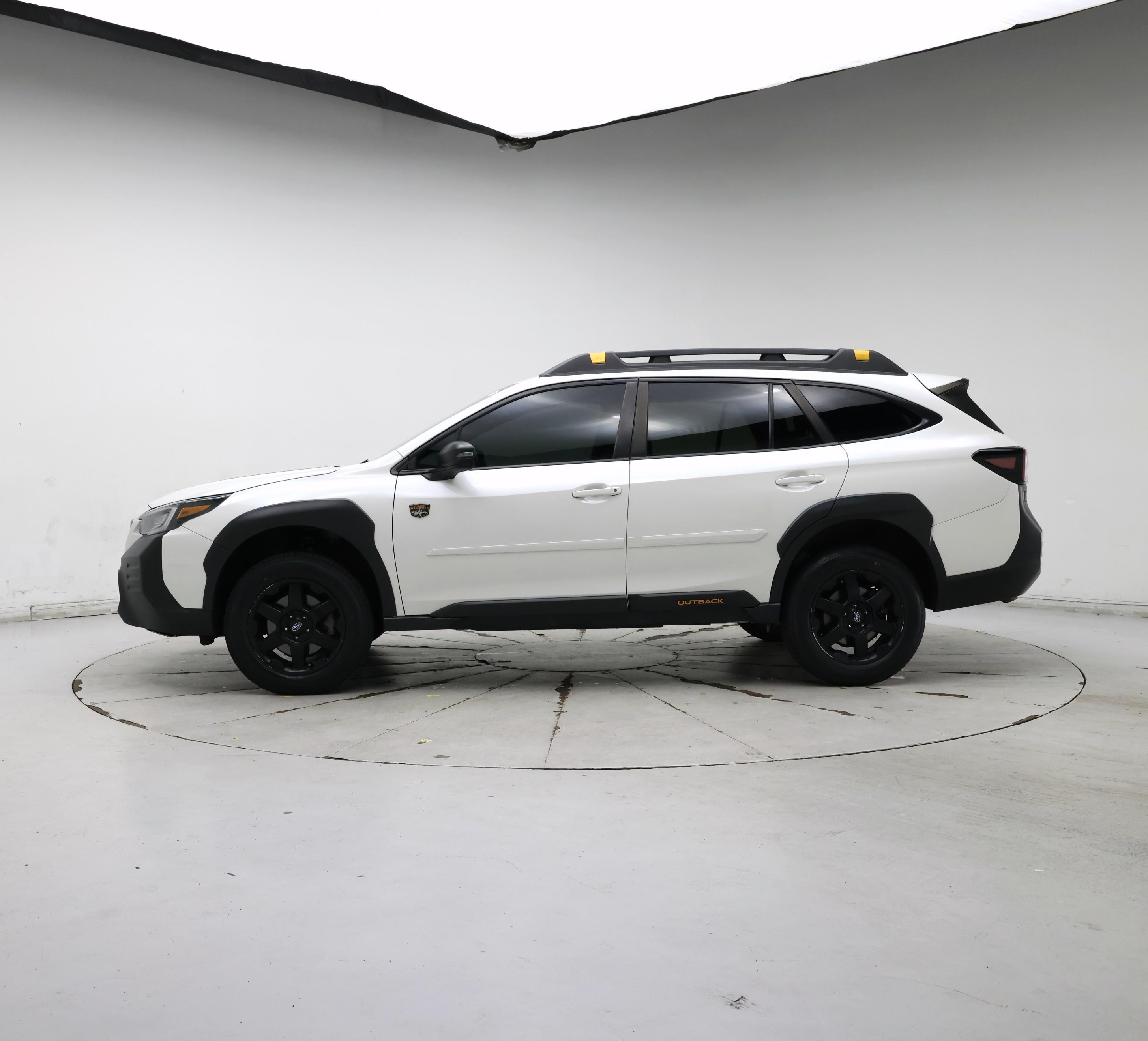 Thumbnail: 2022 Subaru Outback - 3