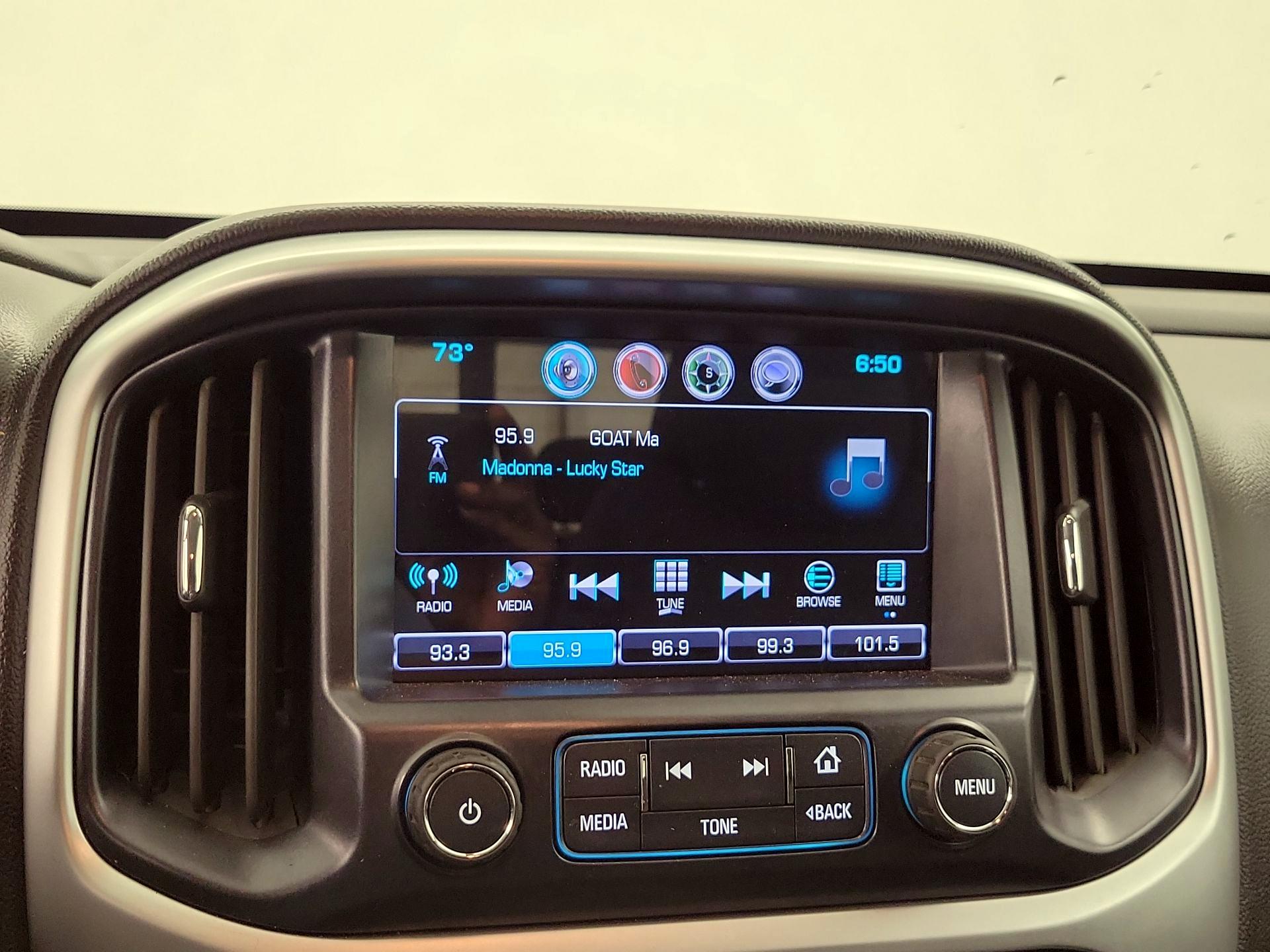 Thumbnail: 2016 Chevrolet Colorado - 15