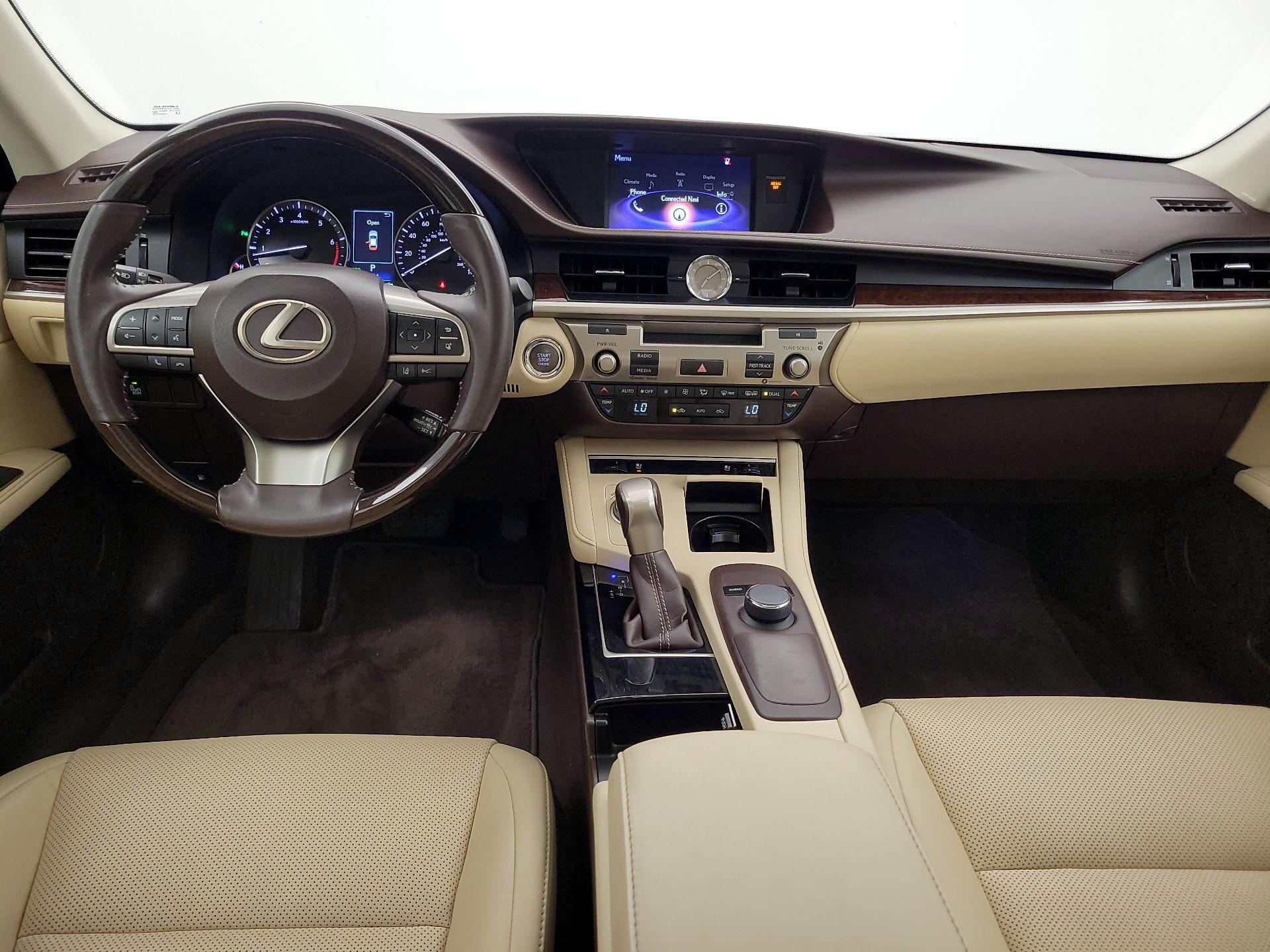 Thumbnail: 2017 Lexus ES - 9