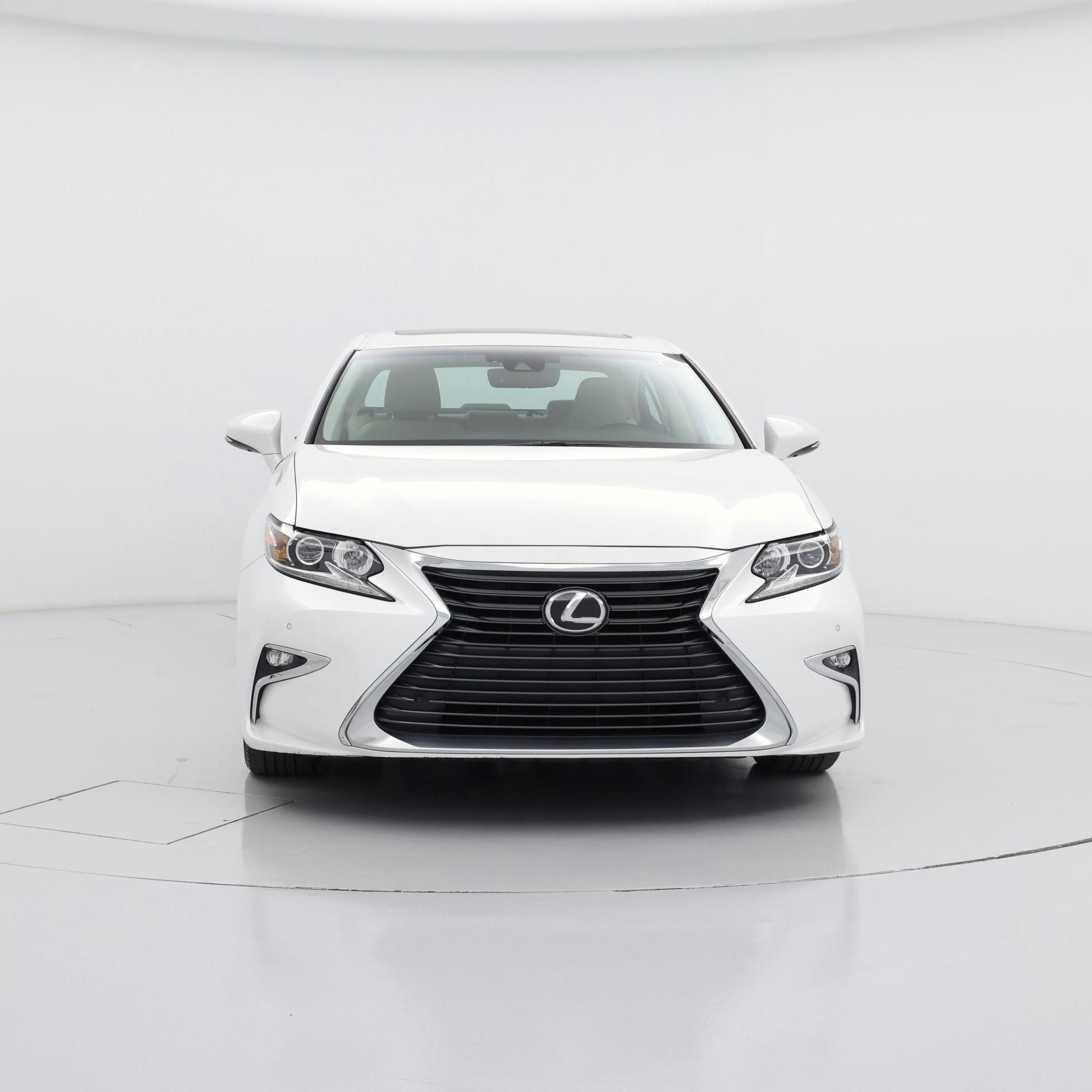 Thumbnail: 2017 Lexus ES - 5