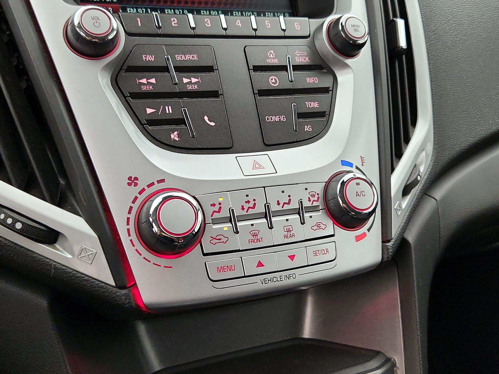 Thumbnail: 2017 GMC Terrain - 16