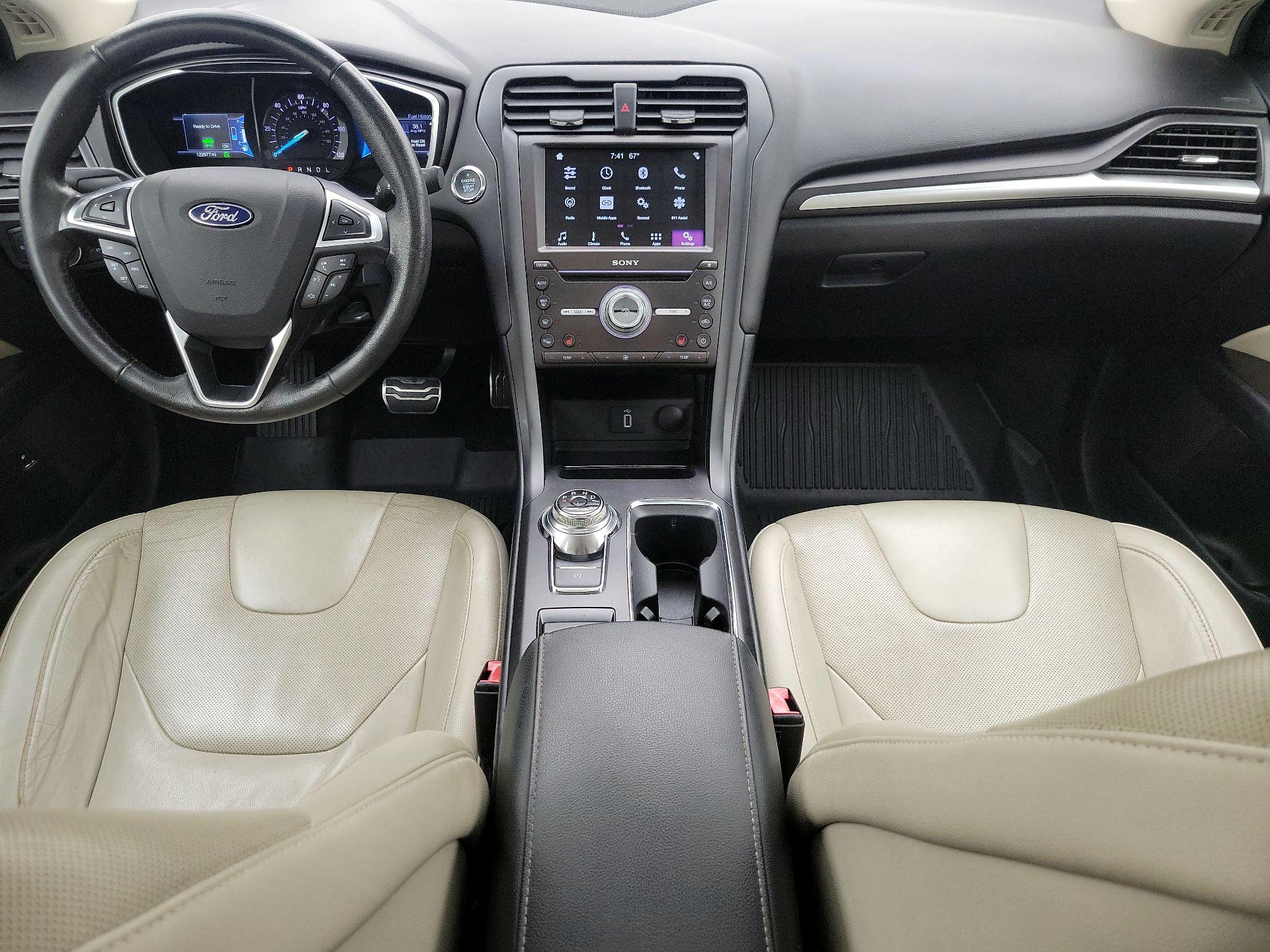 Thumbnail: 2018 Ford Fusion - 9
