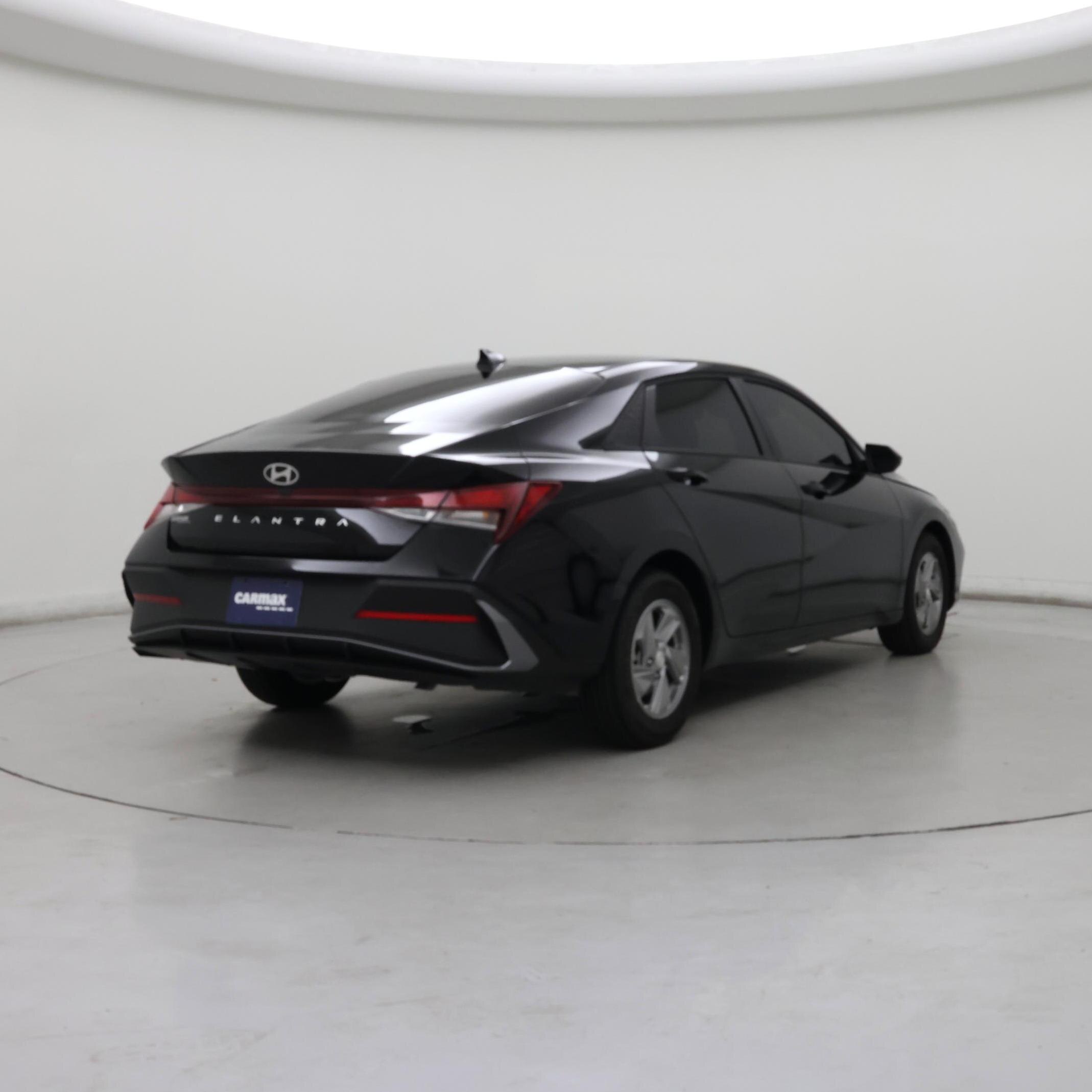 Thumbnail: 2026 Hyundai Elantra - 8