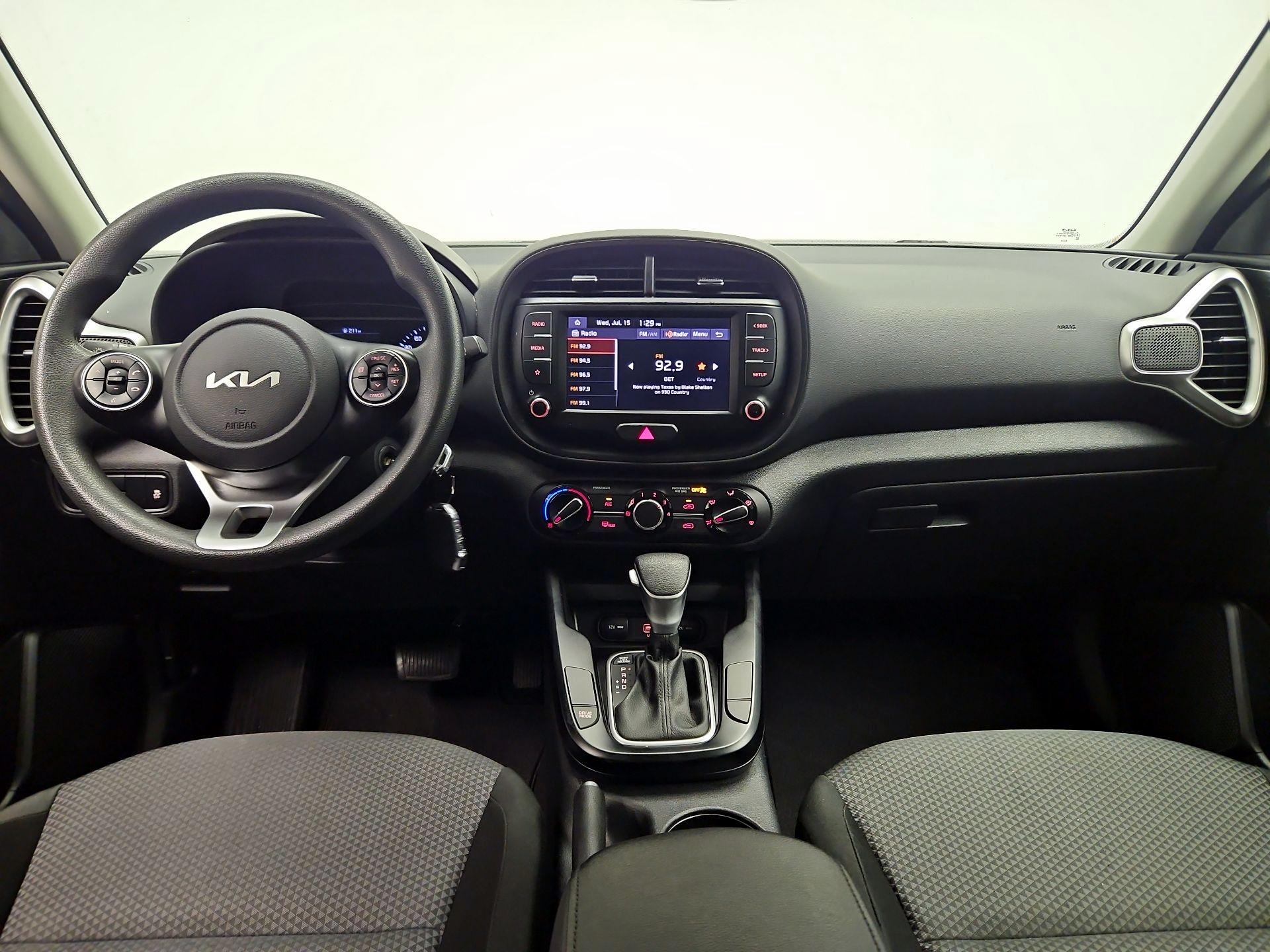 Thumbnail: 2022 Kia Soul - 9