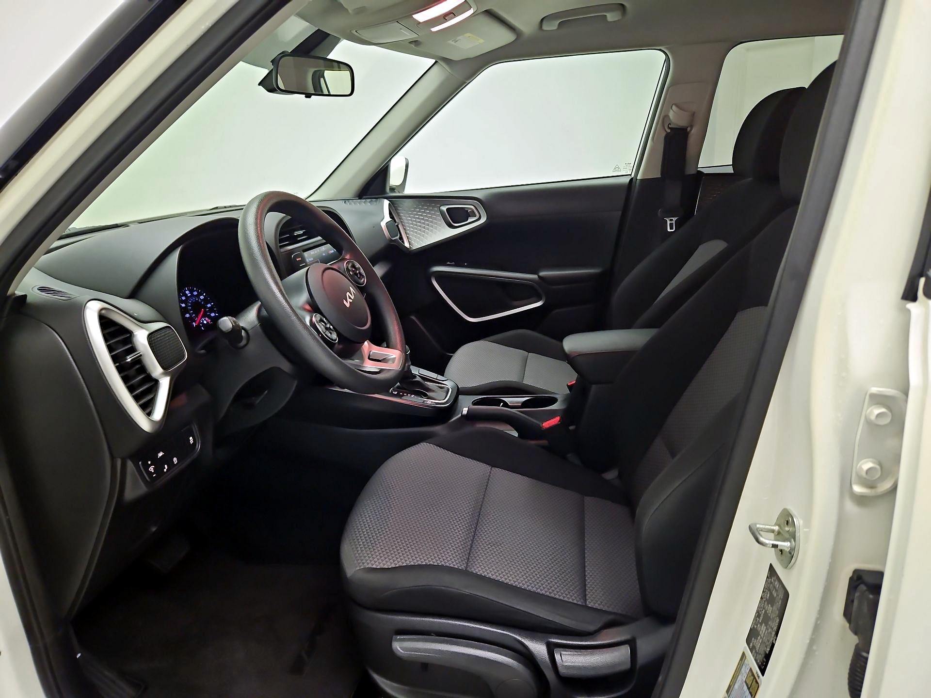 Thumbnail: 2022 Kia Soul - 11