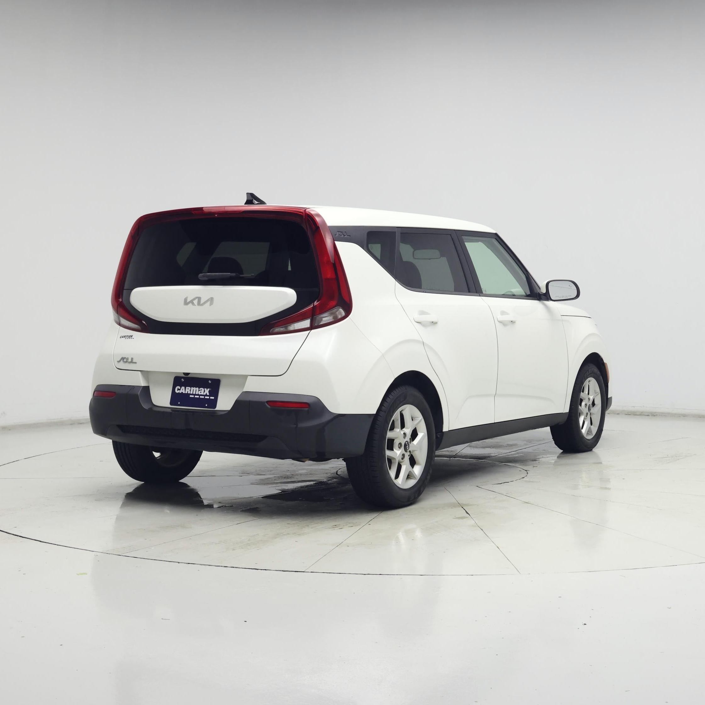 Thumbnail: 2022 Kia Soul - 8