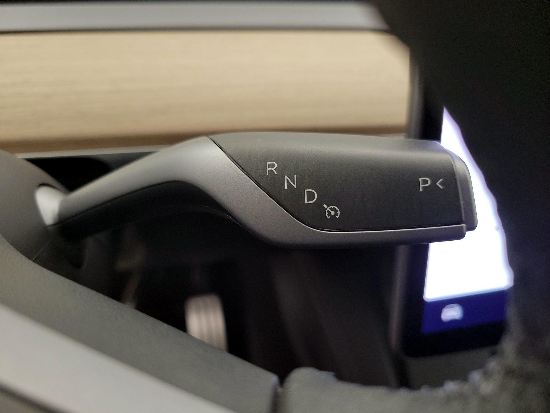 Thumbnail: 2022 Tesla Model Y - 17