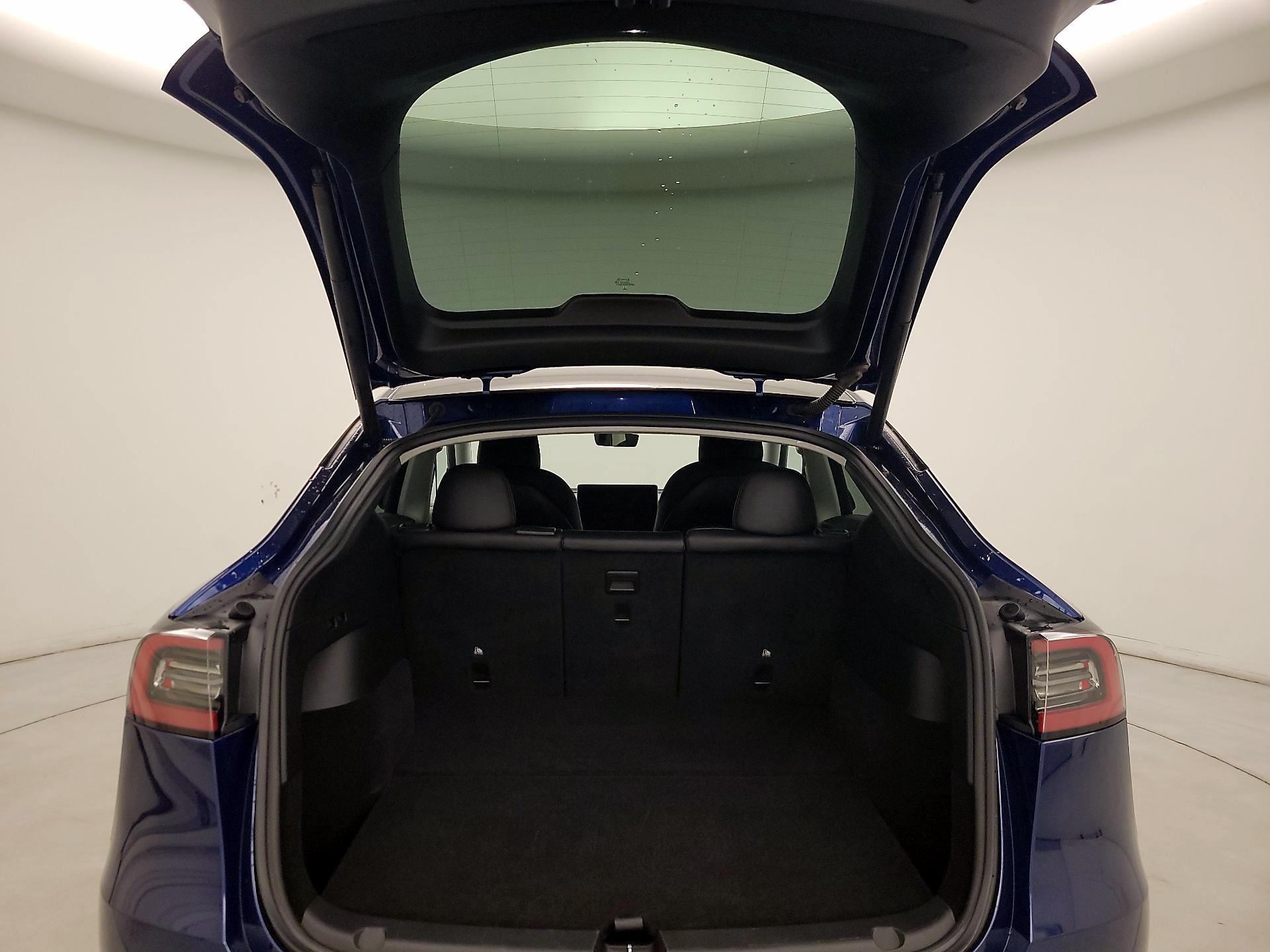 Thumbnail: 2022 Tesla Model Y - 19