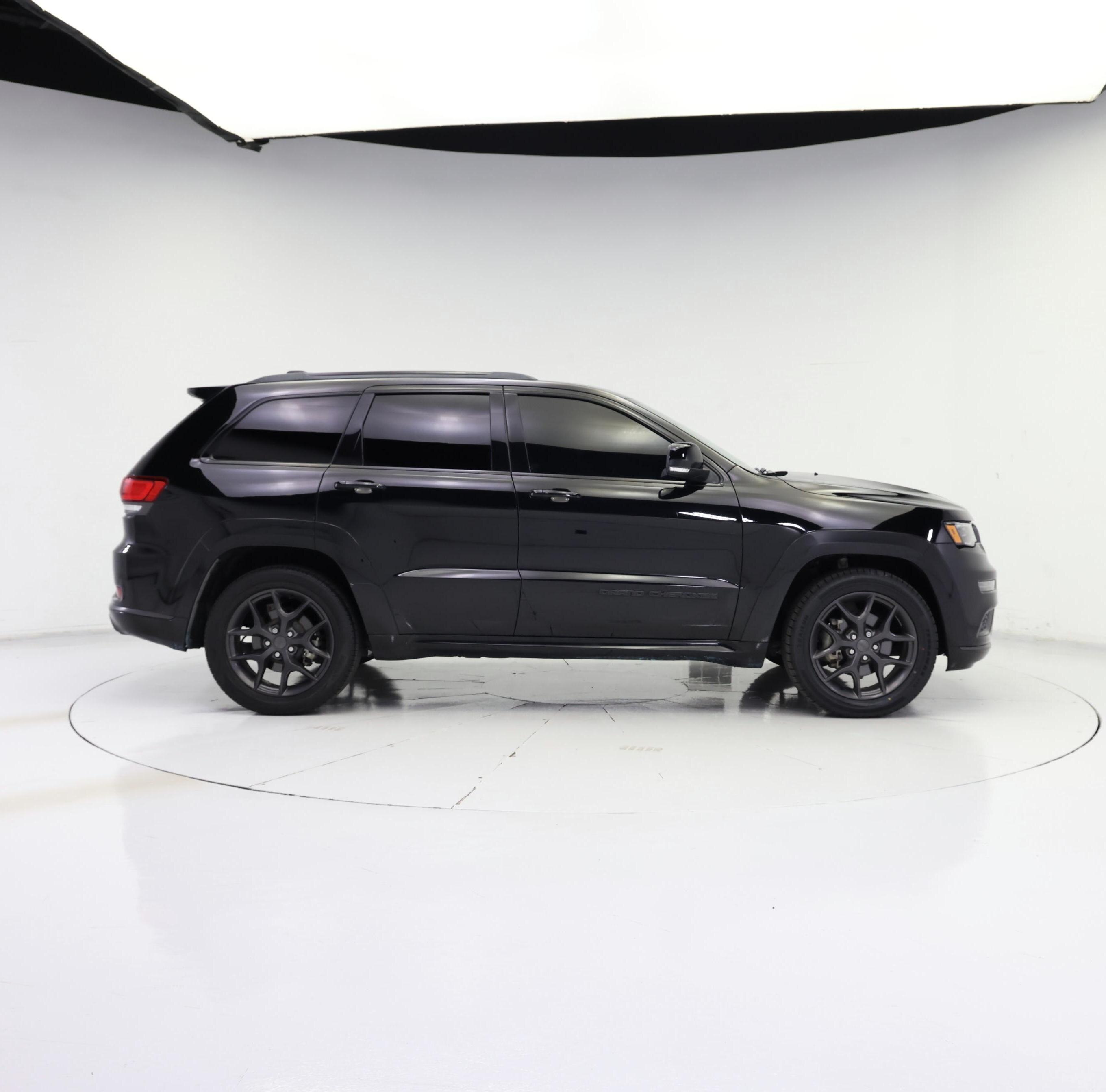 Thumbnail: 2019 Jeep Grand Cherokee - 7