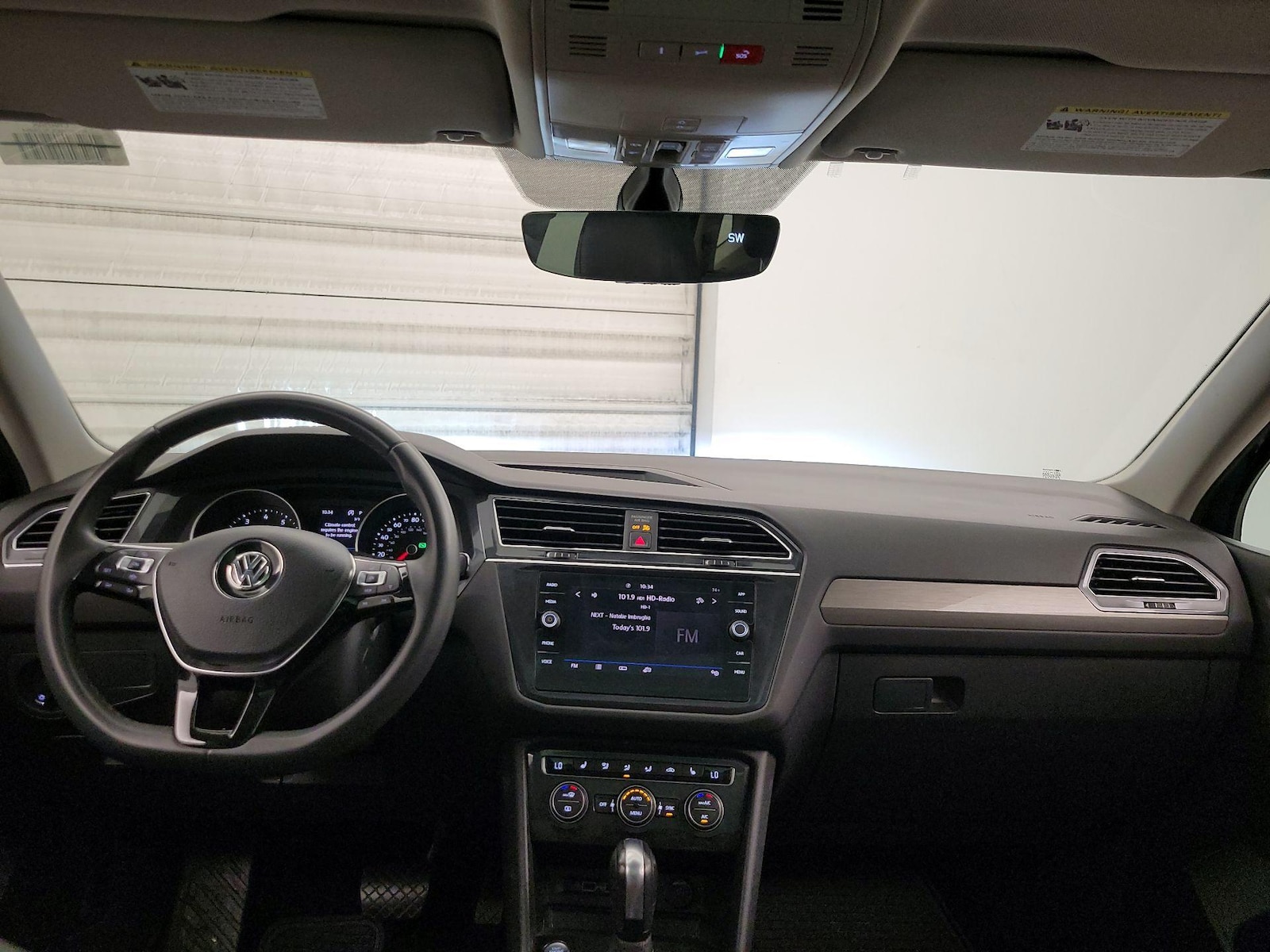 2020 Volkswagen Tiguan SE - Photo 10