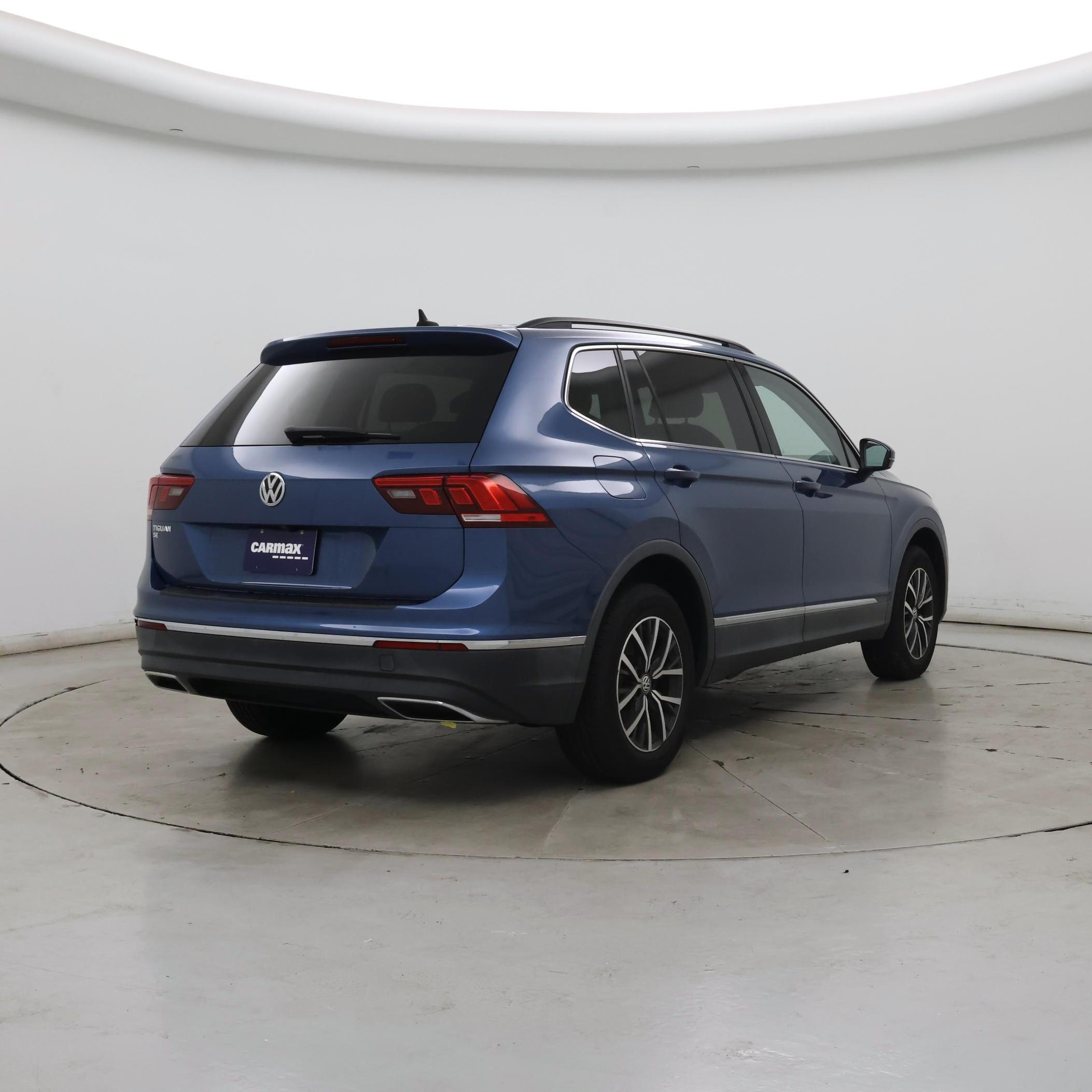 Thumbnail: 2020 Volkswagen Tiguan - 8