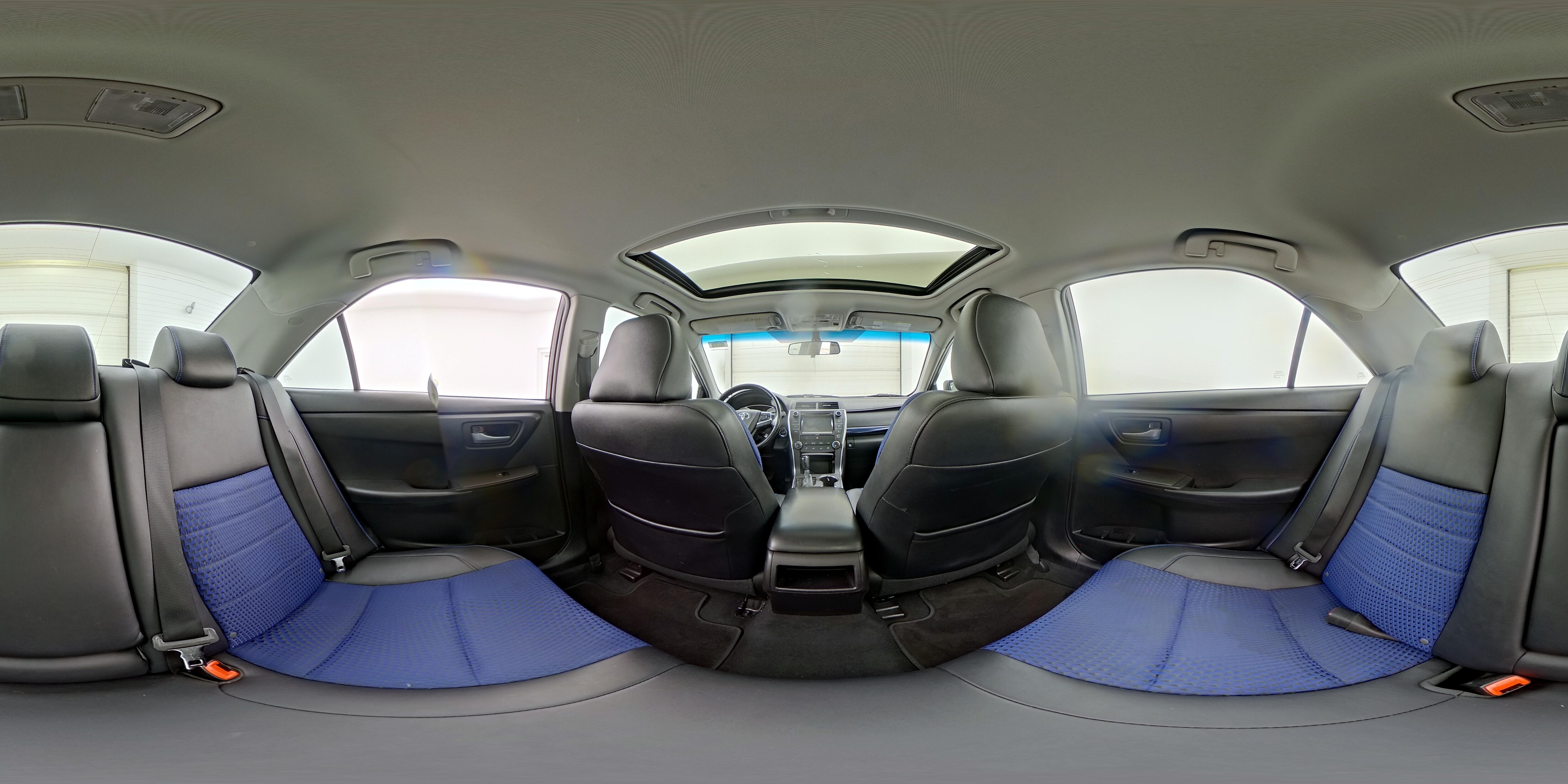 2016 Toyota Camry Special Edition - Photo 26