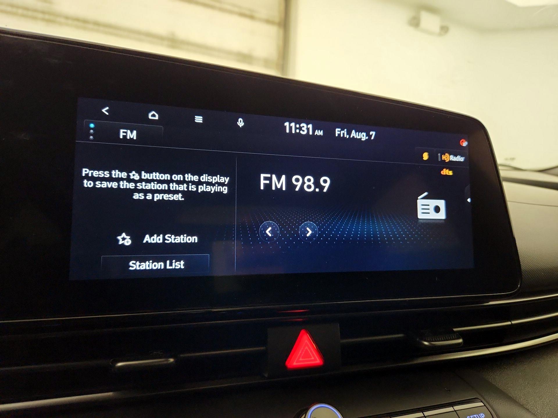 Thumbnail: 2023 Hyundai Elantra - 15
