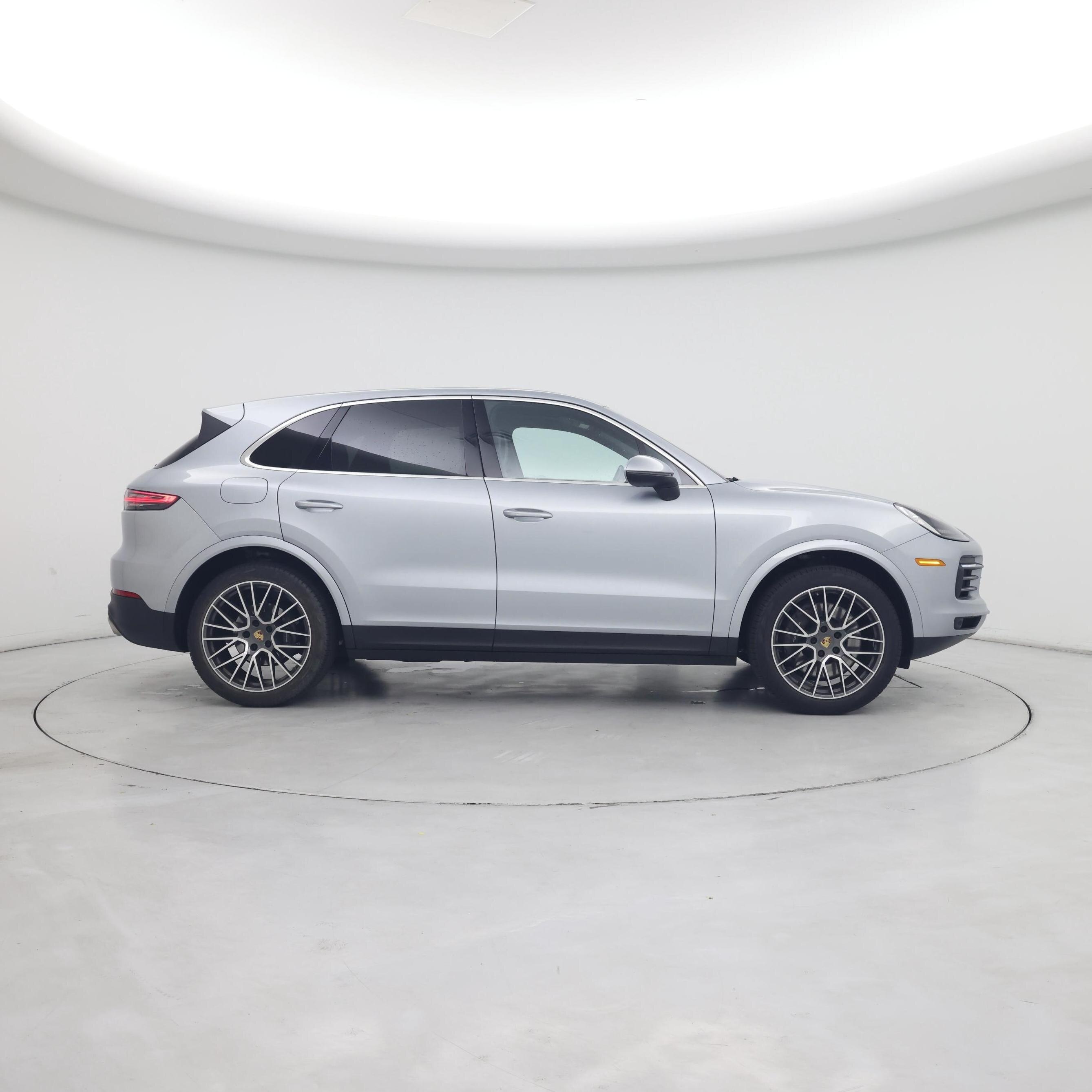 Thumbnail: 2021 Porsche Cayenne - 7