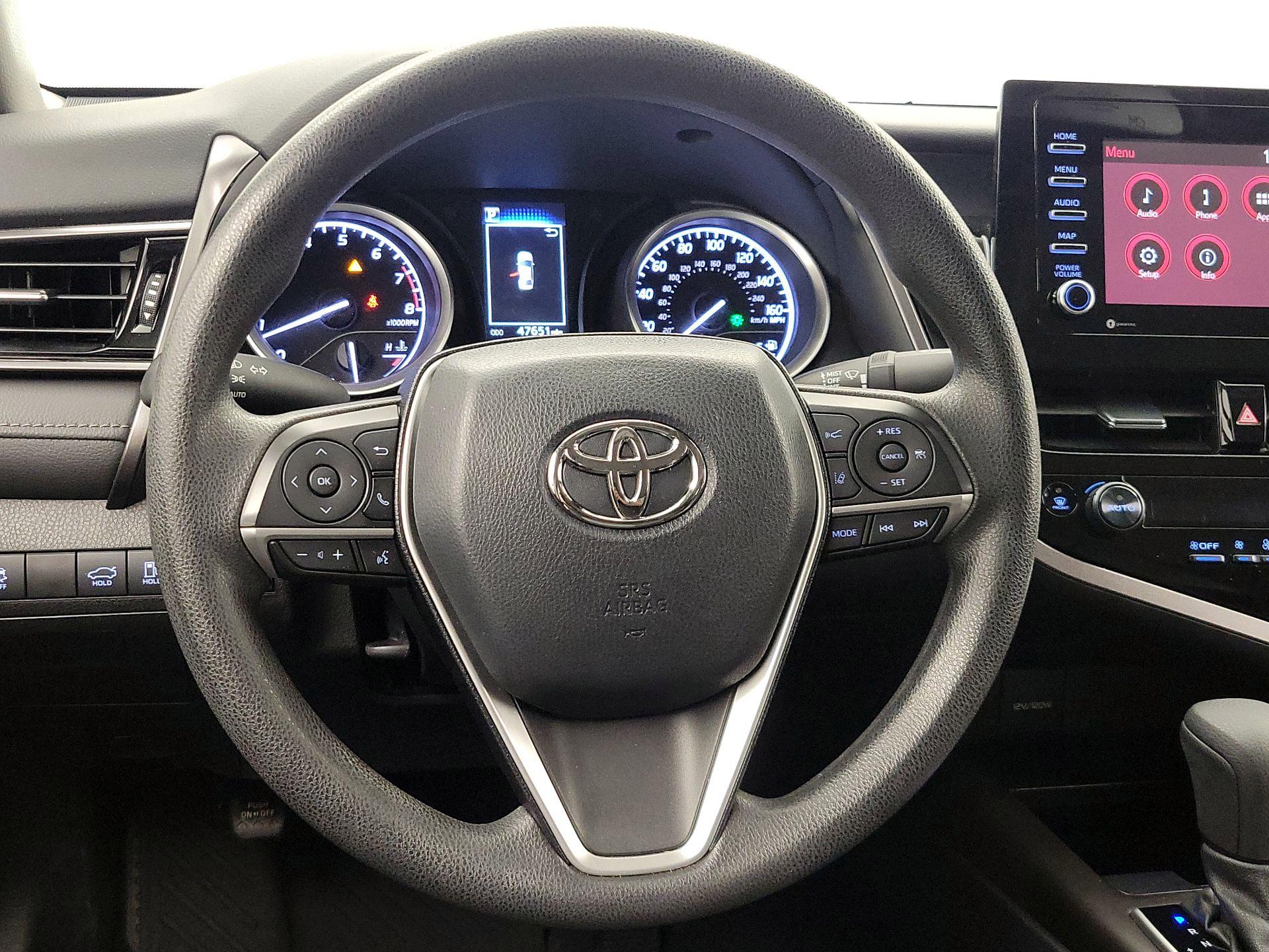 Thumbnail: 2022 Toyota Camry - 10