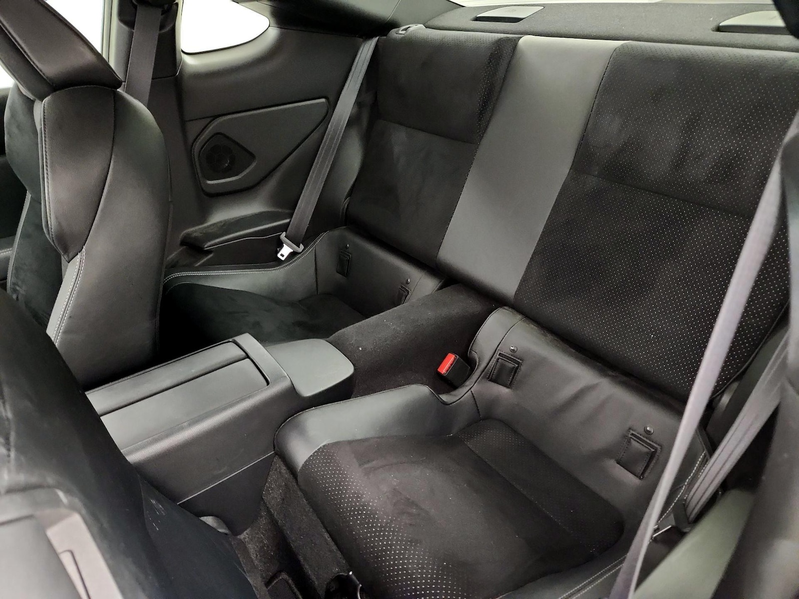 2024 Toyota GR86 Premium - Photo 20