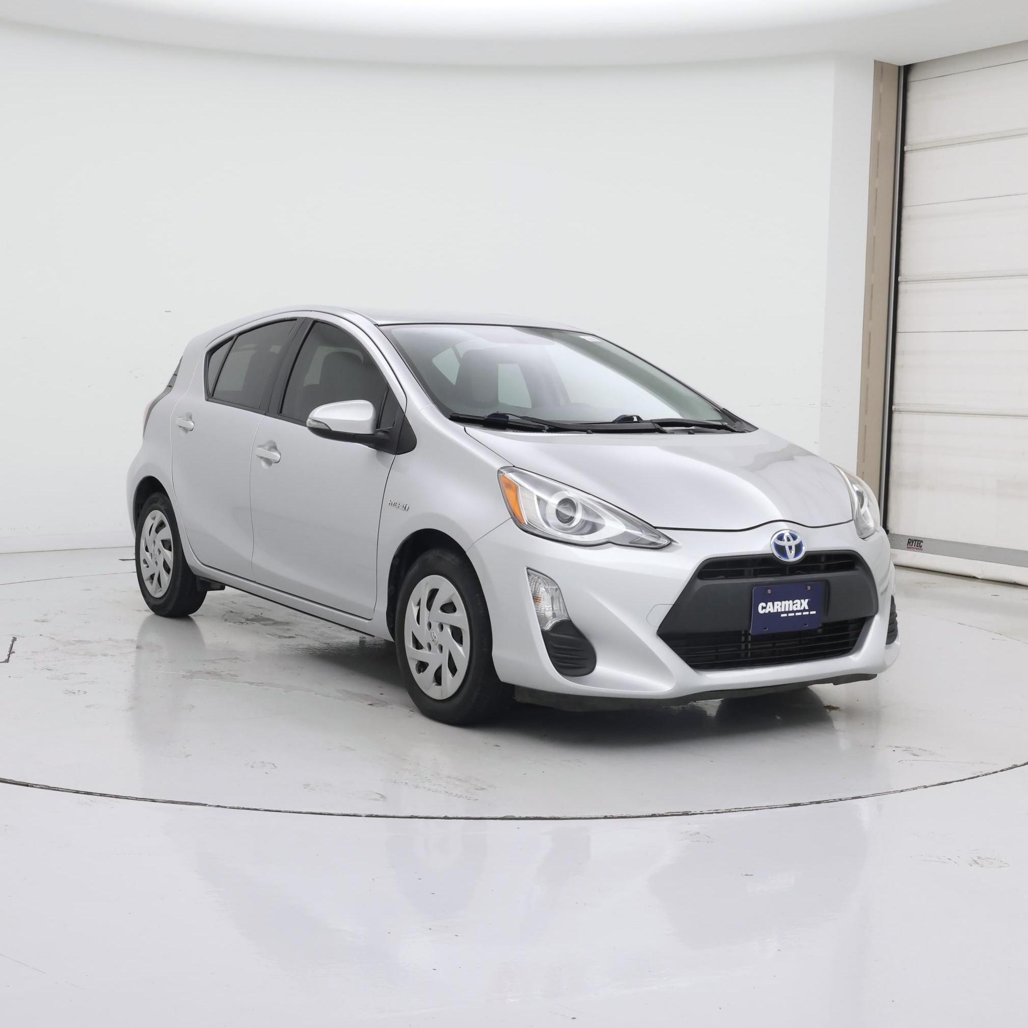Silver 2016 Toyota Prius c Hatchback Front-Wheel Drive Automatic