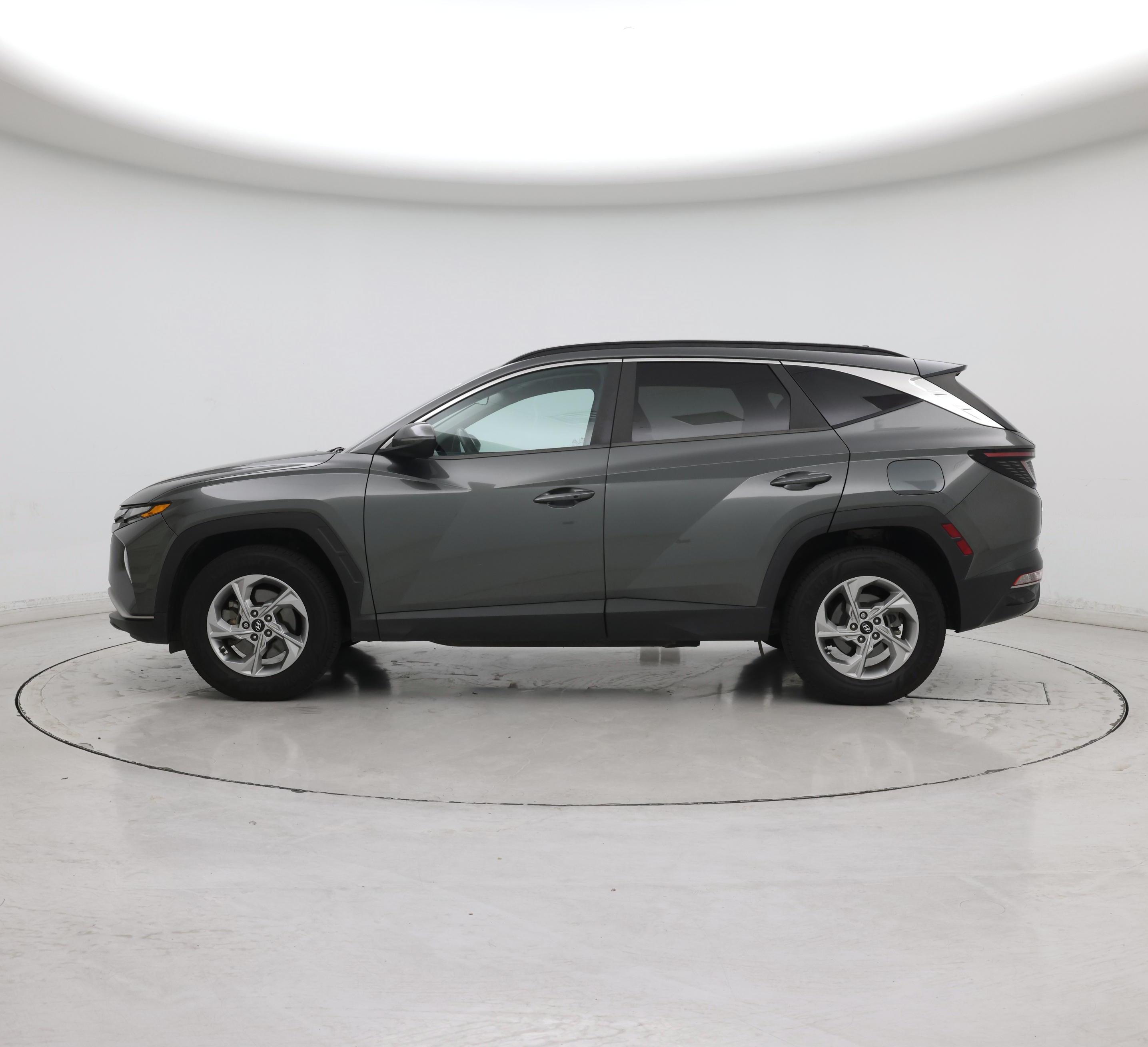 Thumbnail: 2022 Hyundai Tucson - 3