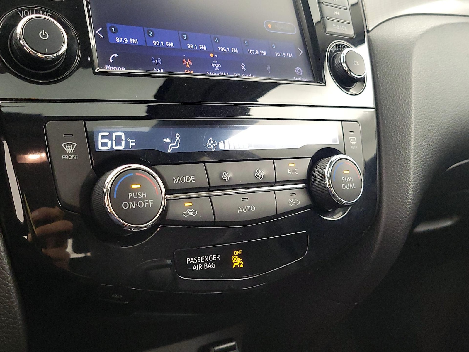 2020 Nissan Rogue Sport SL - Photo 18