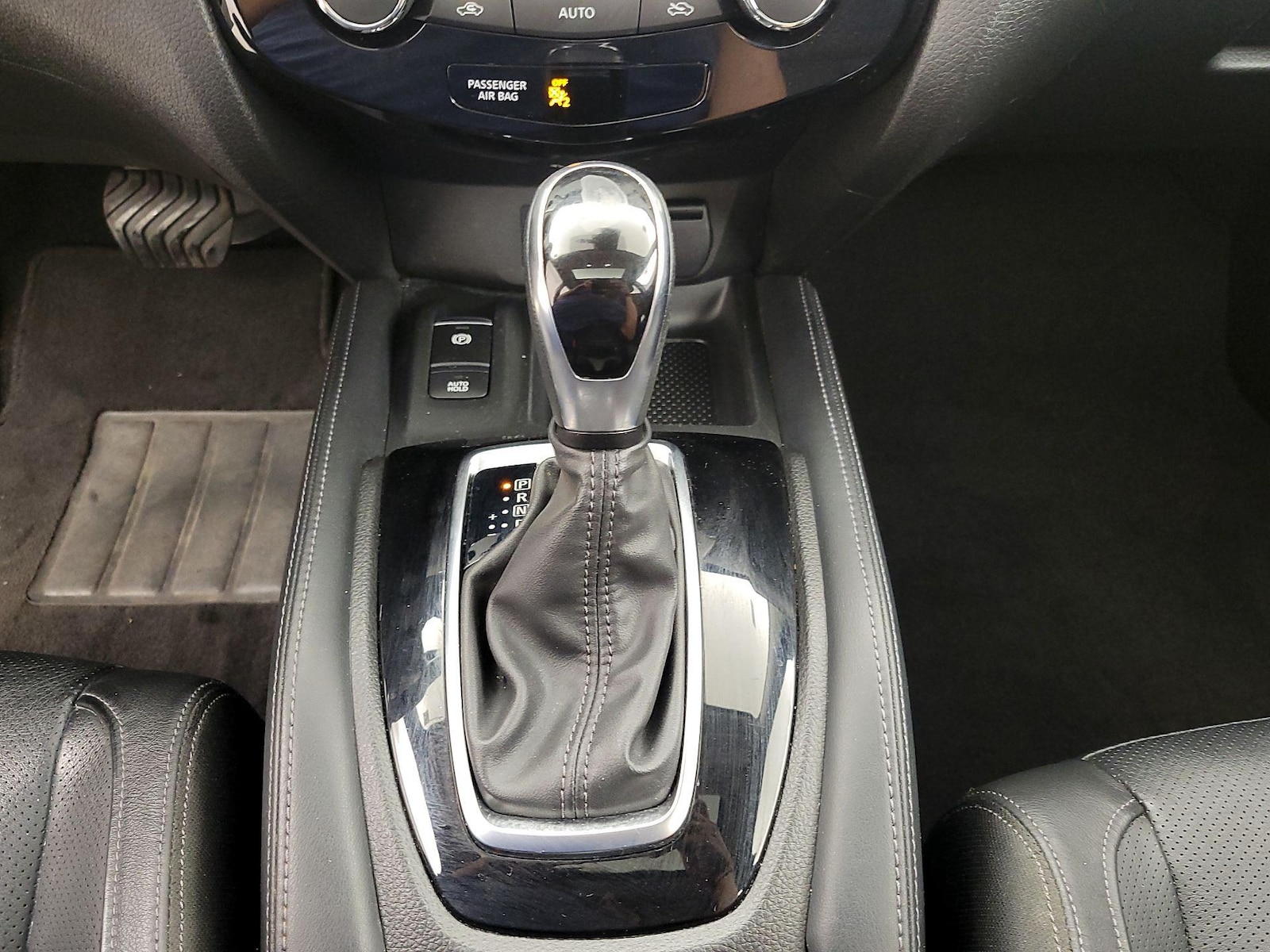 2020 Nissan Rogue Sport SL - Photo 19
