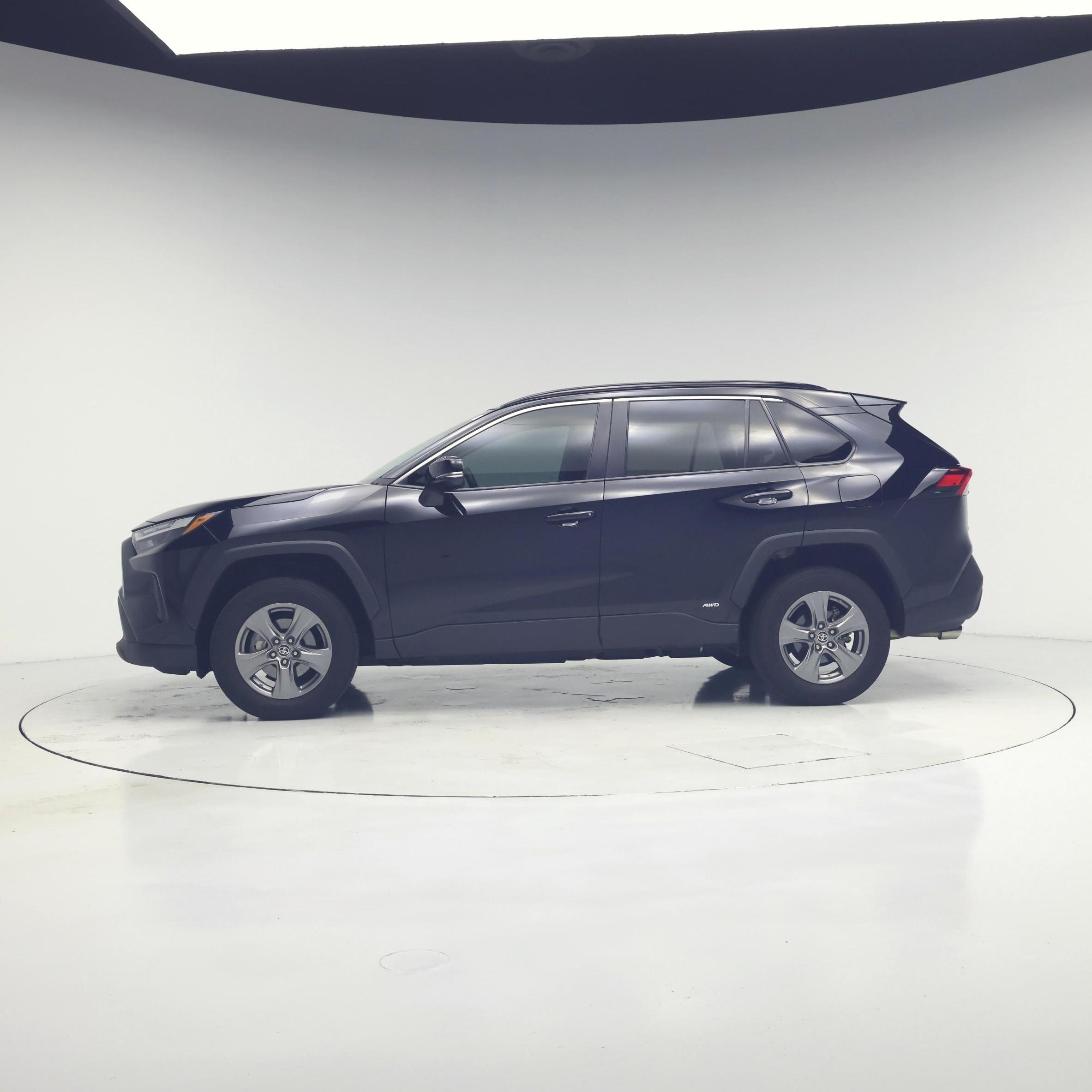 Thumbnail: 2024 Toyota RAV4 - 3