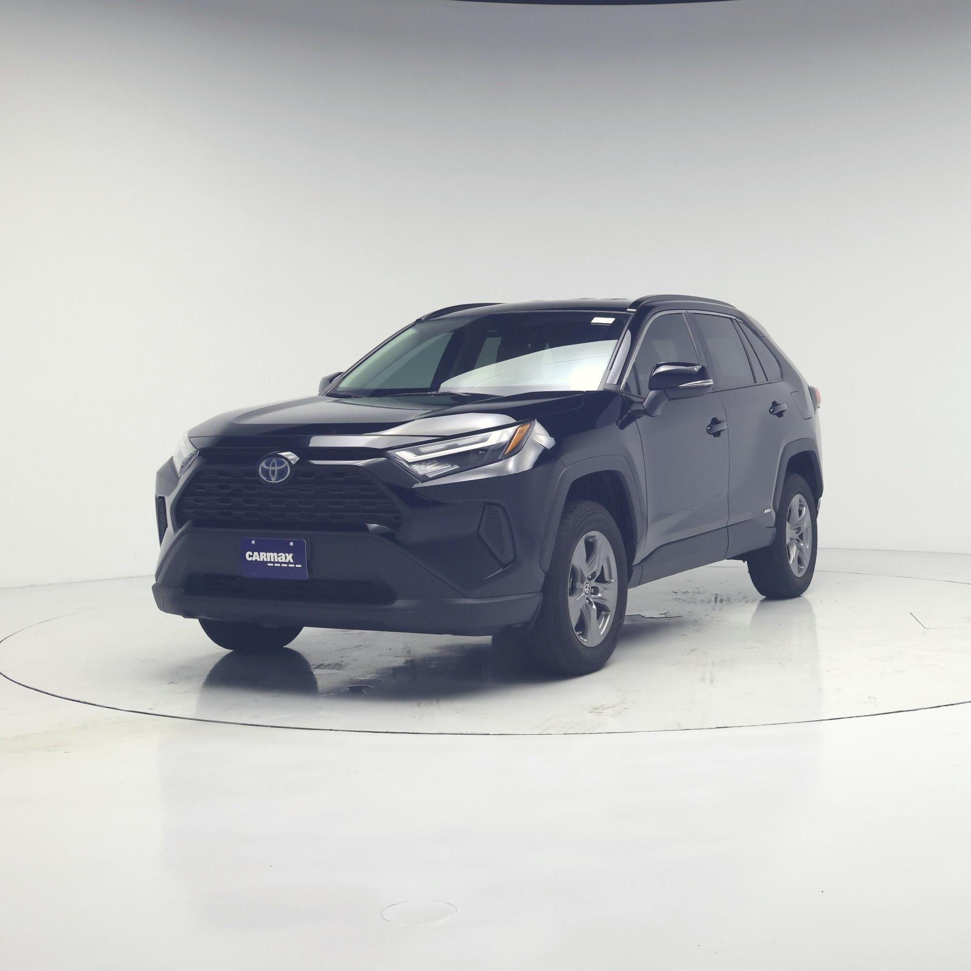Thumbnail: 2024 Toyota RAV4 - 4