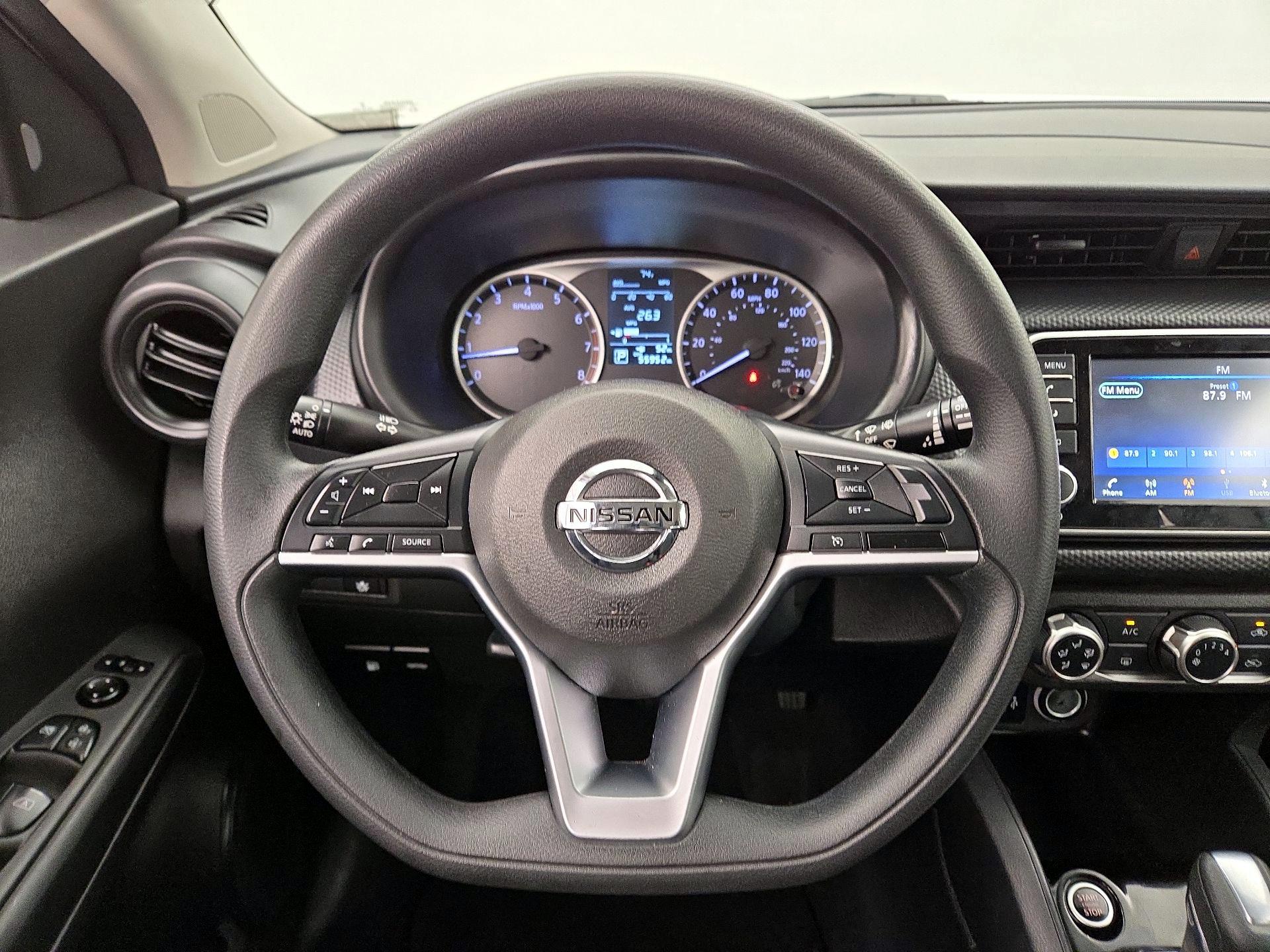 Thumbnail: 2021 Nissan Kicks - 10