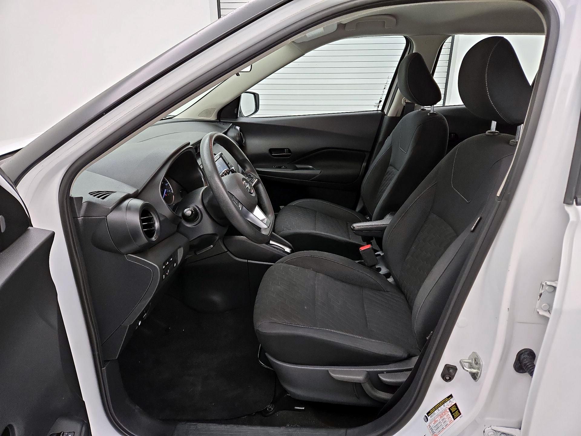 Thumbnail: 2021 Nissan Kicks - 11