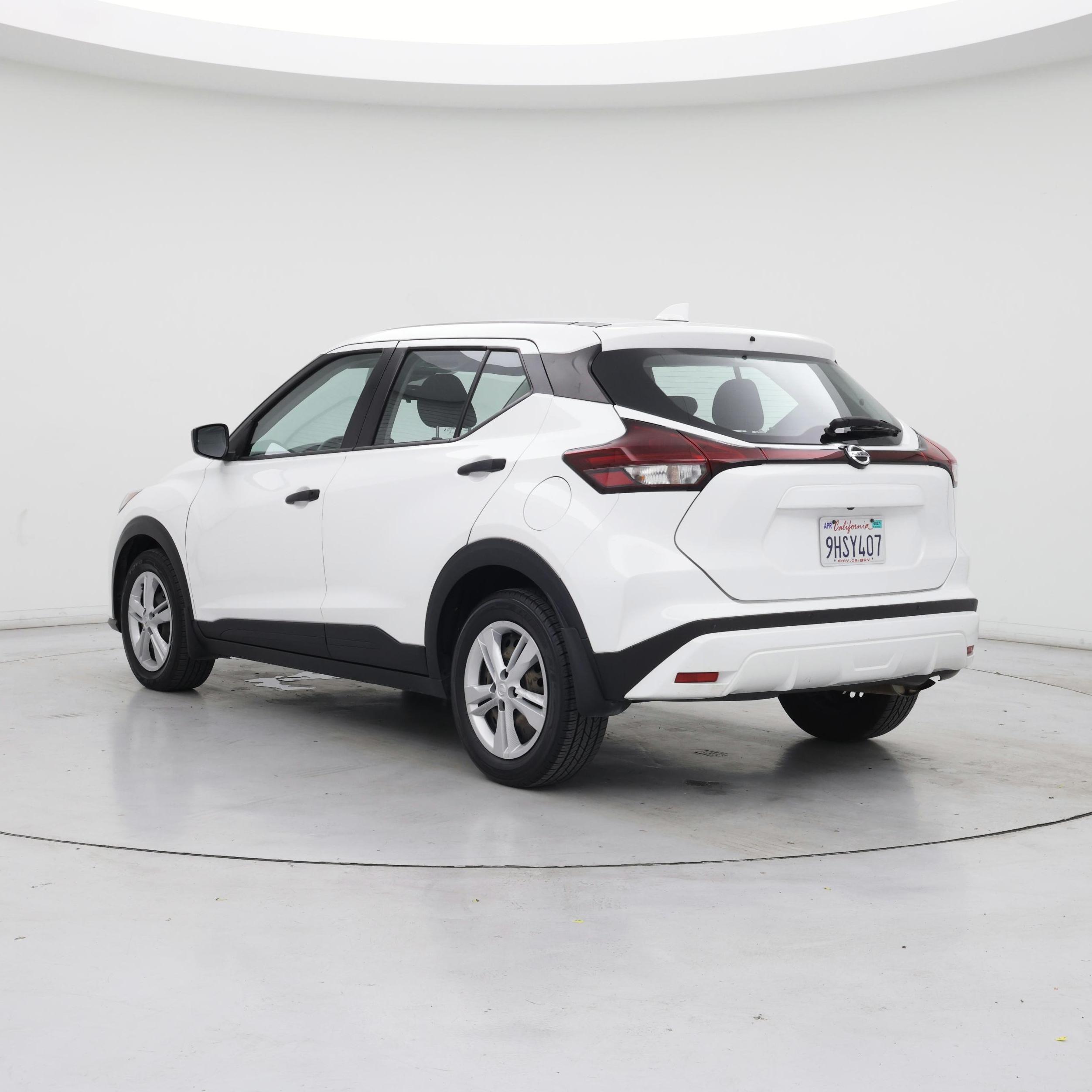 Thumbnail: 2021 Nissan Kicks - 2
